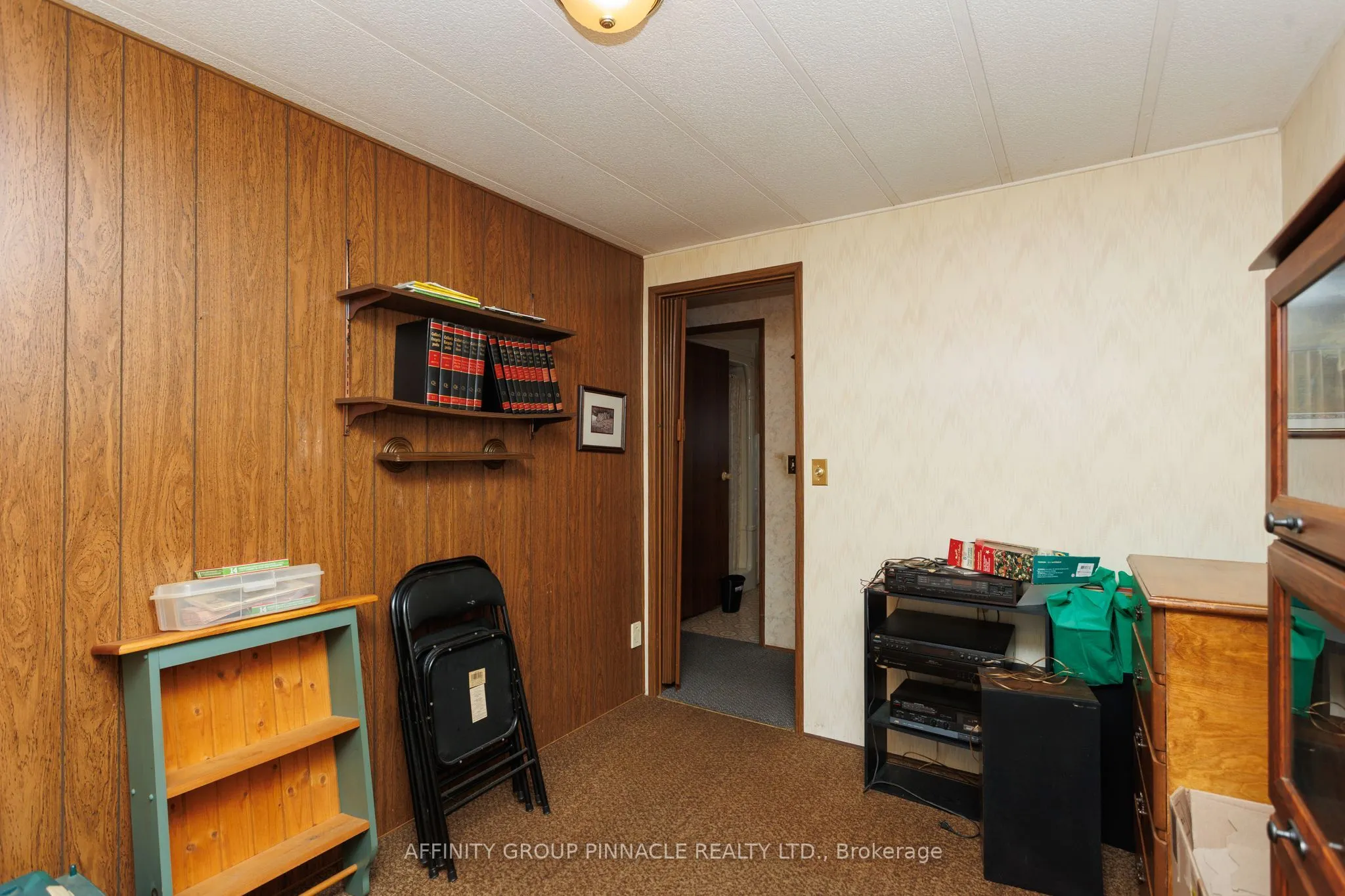 15 Circle Drive