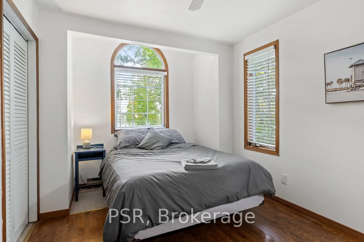 1-1356 & 1357 Peninsula Road