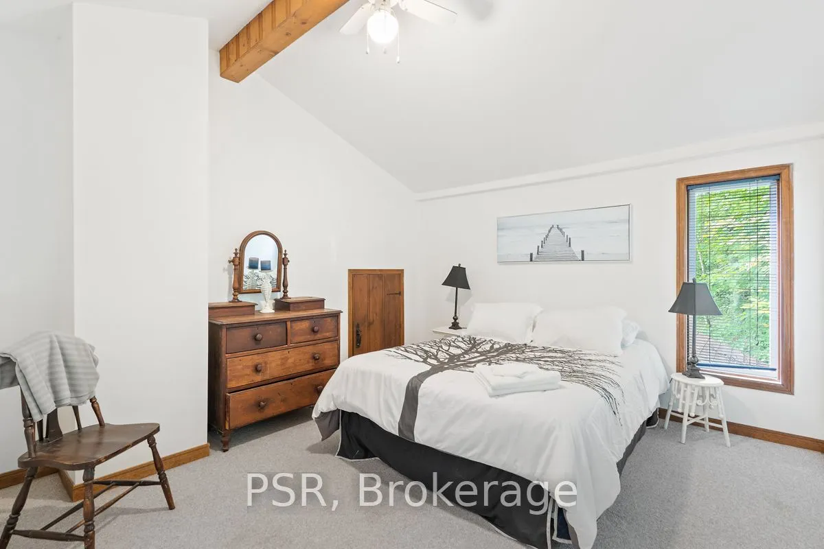 1-1356 & 1357 Peninsula Road
