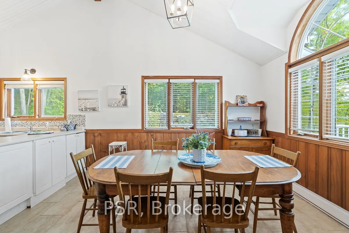 1-1356 & 1357 Peninsula Road