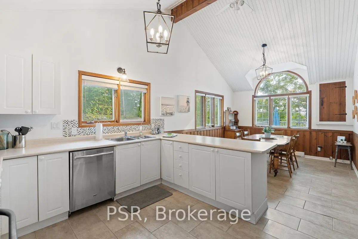 1-1356 & 1357 Peninsula Road