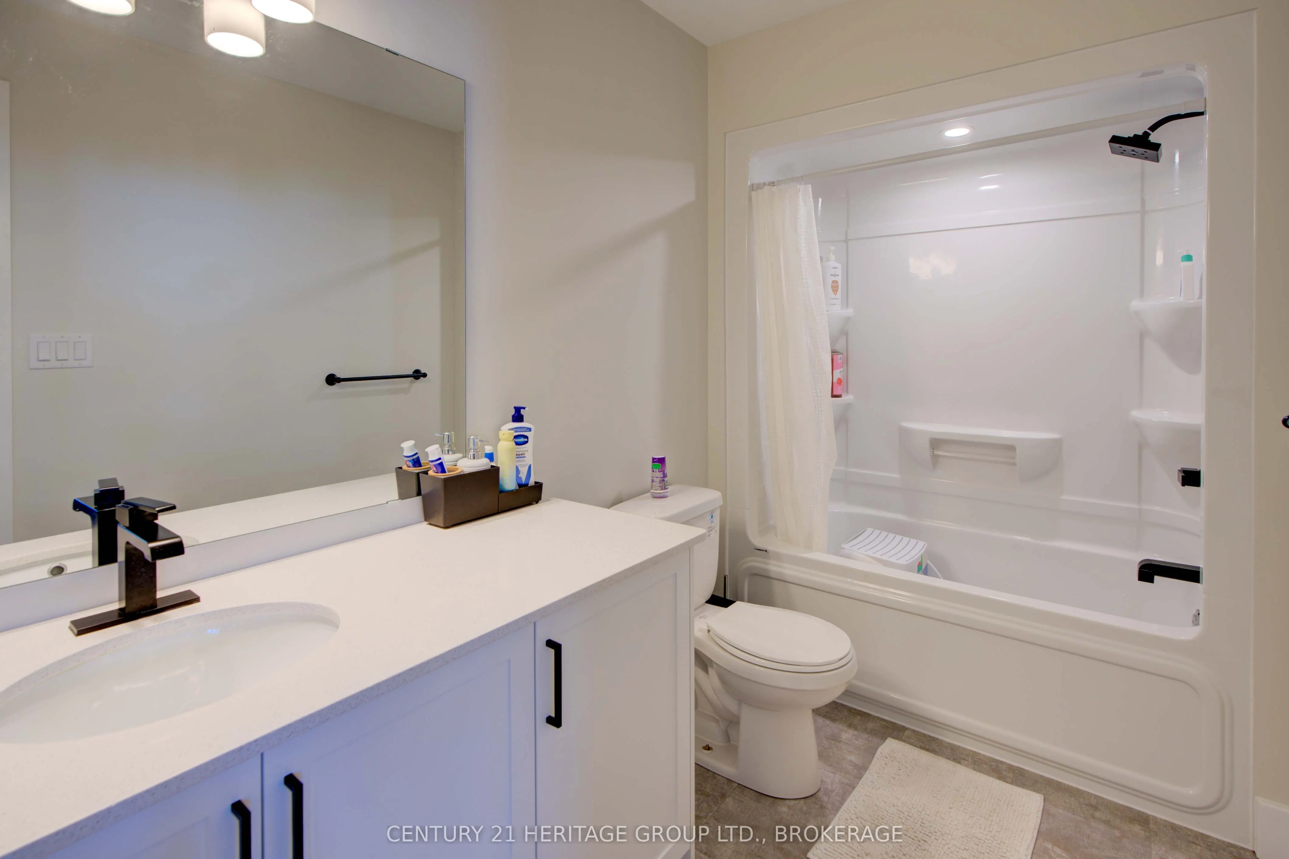 28 Dusenbury Drive