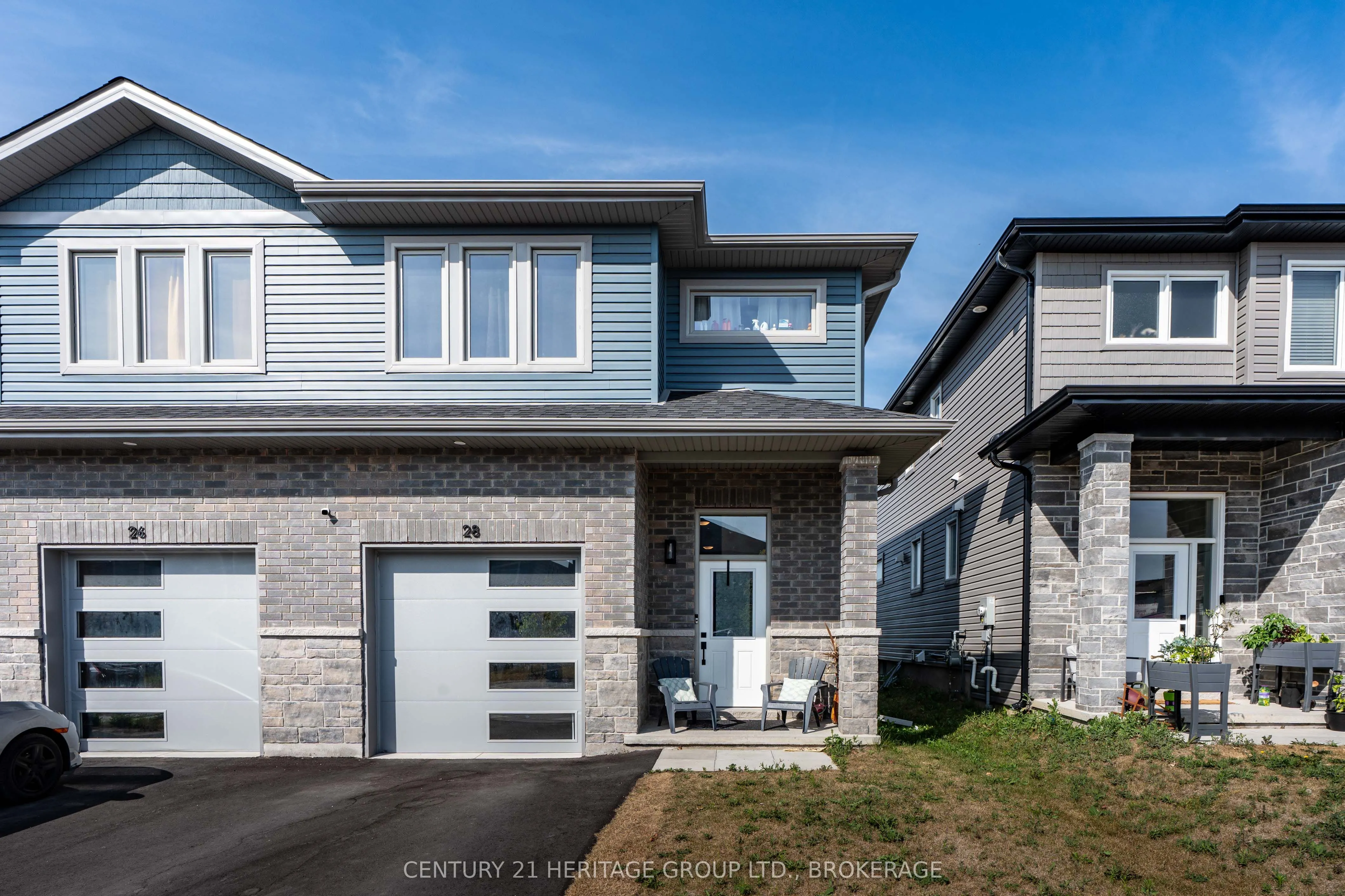 28 Dusenbury Drive
