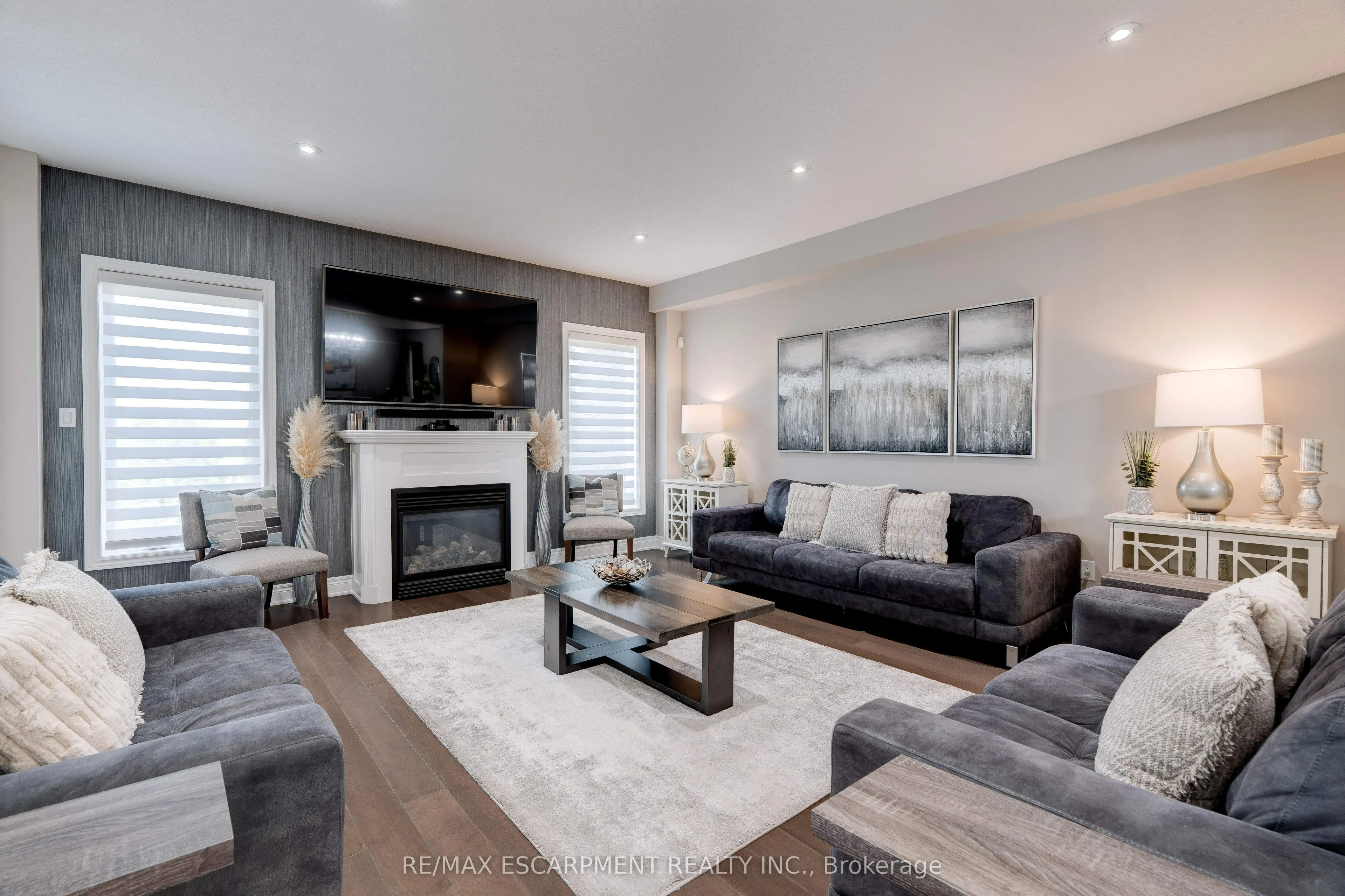 13 Biggar Crescent