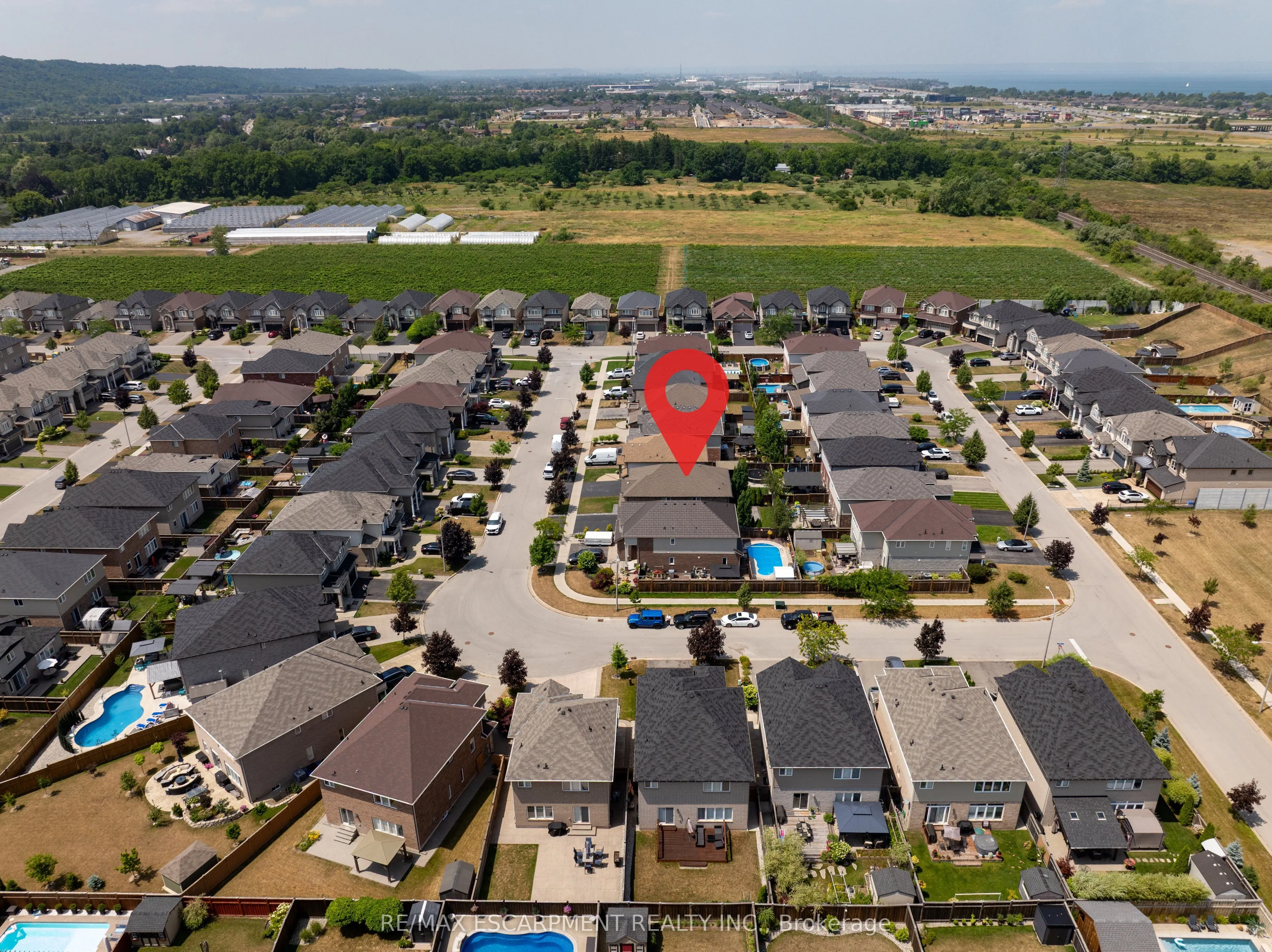 13 Biggar Crescent