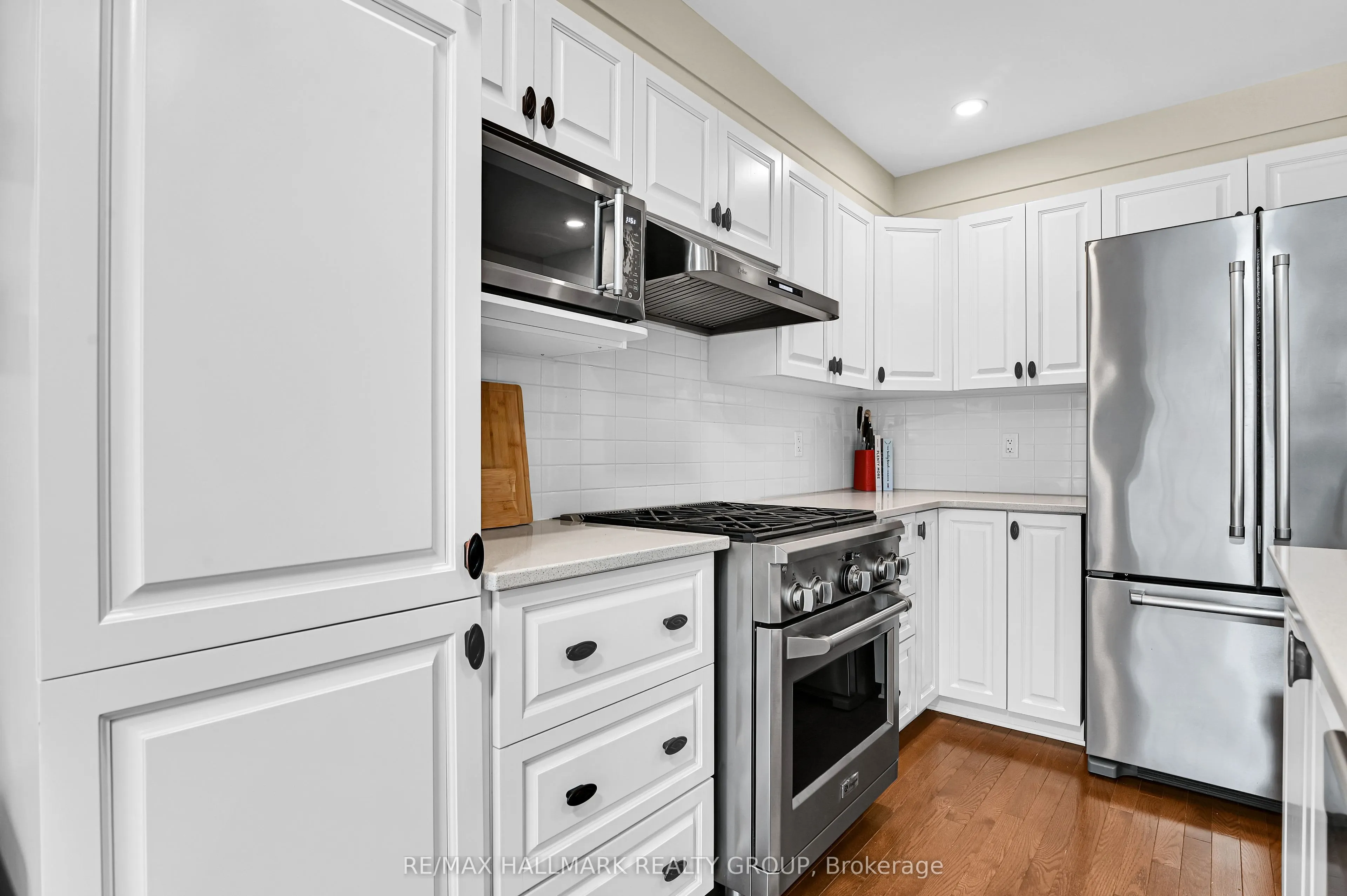 6341 Renaud Road