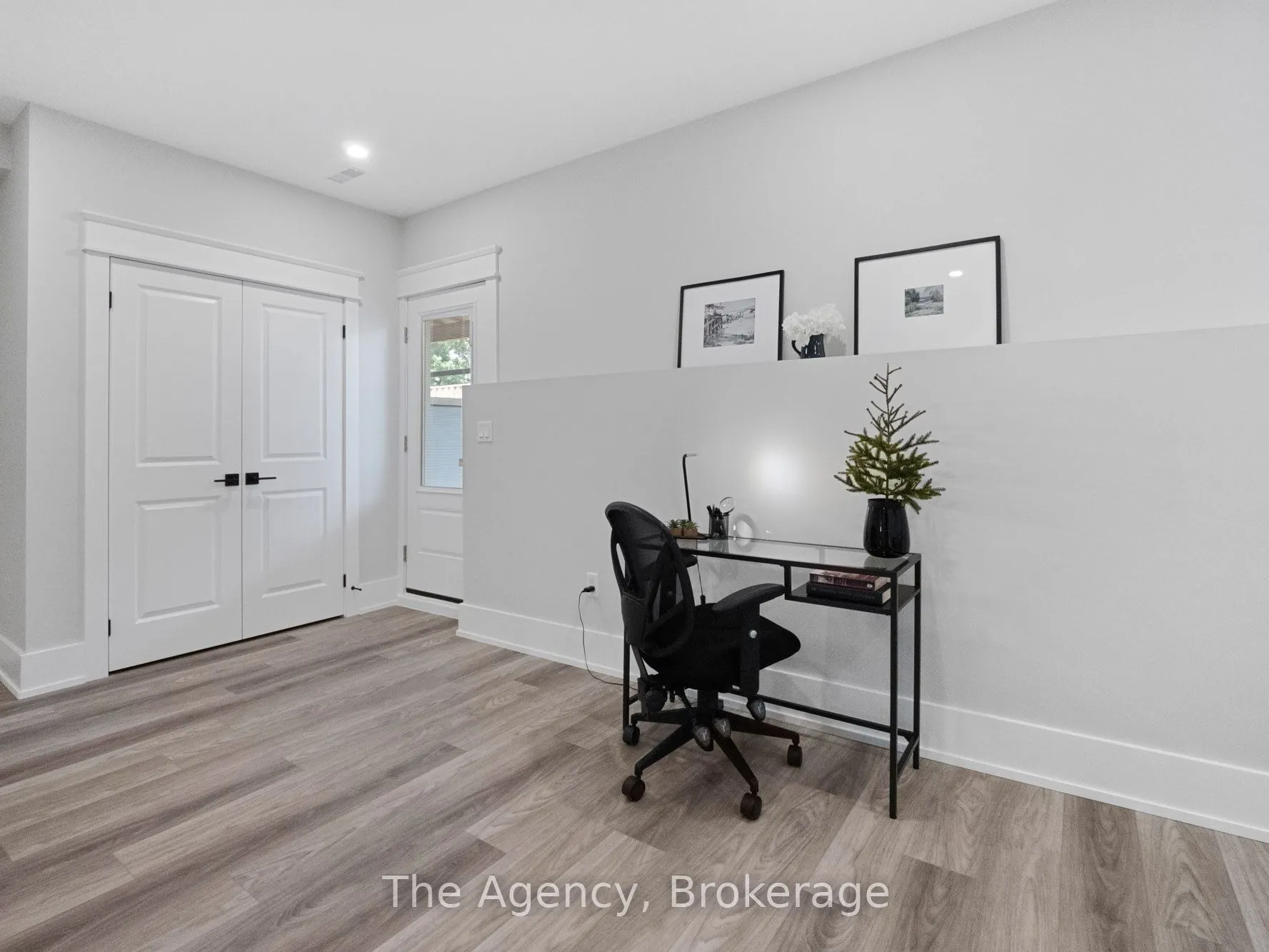 40 TOPHAM Boulevard