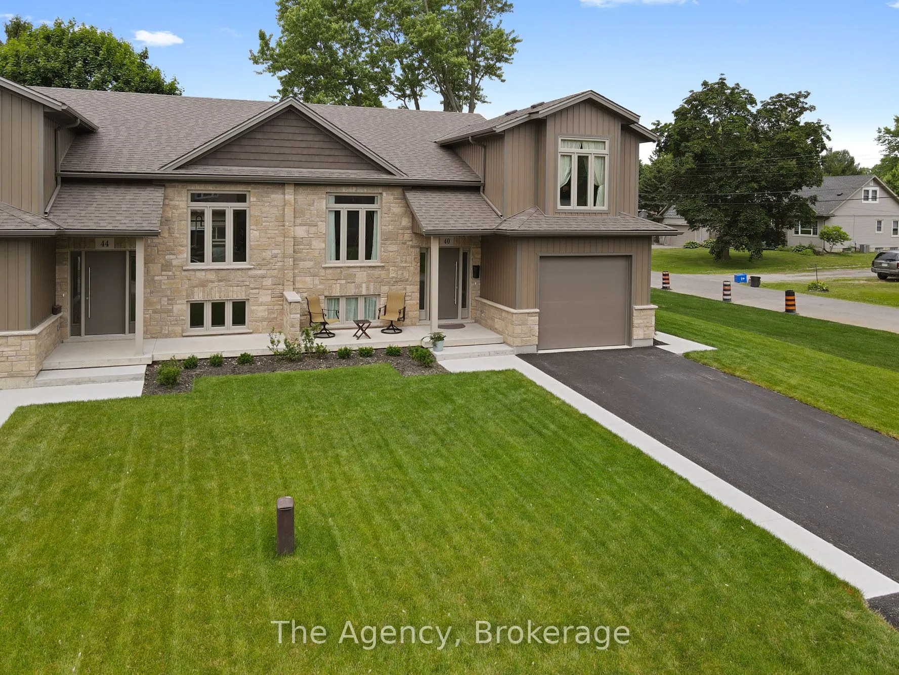 40 TOPHAM Boulevard