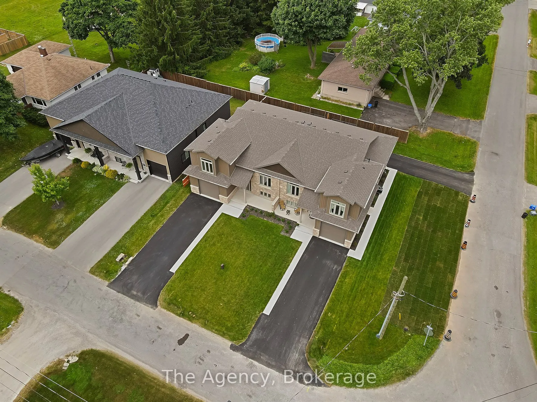 40 TOPHAM Boulevard