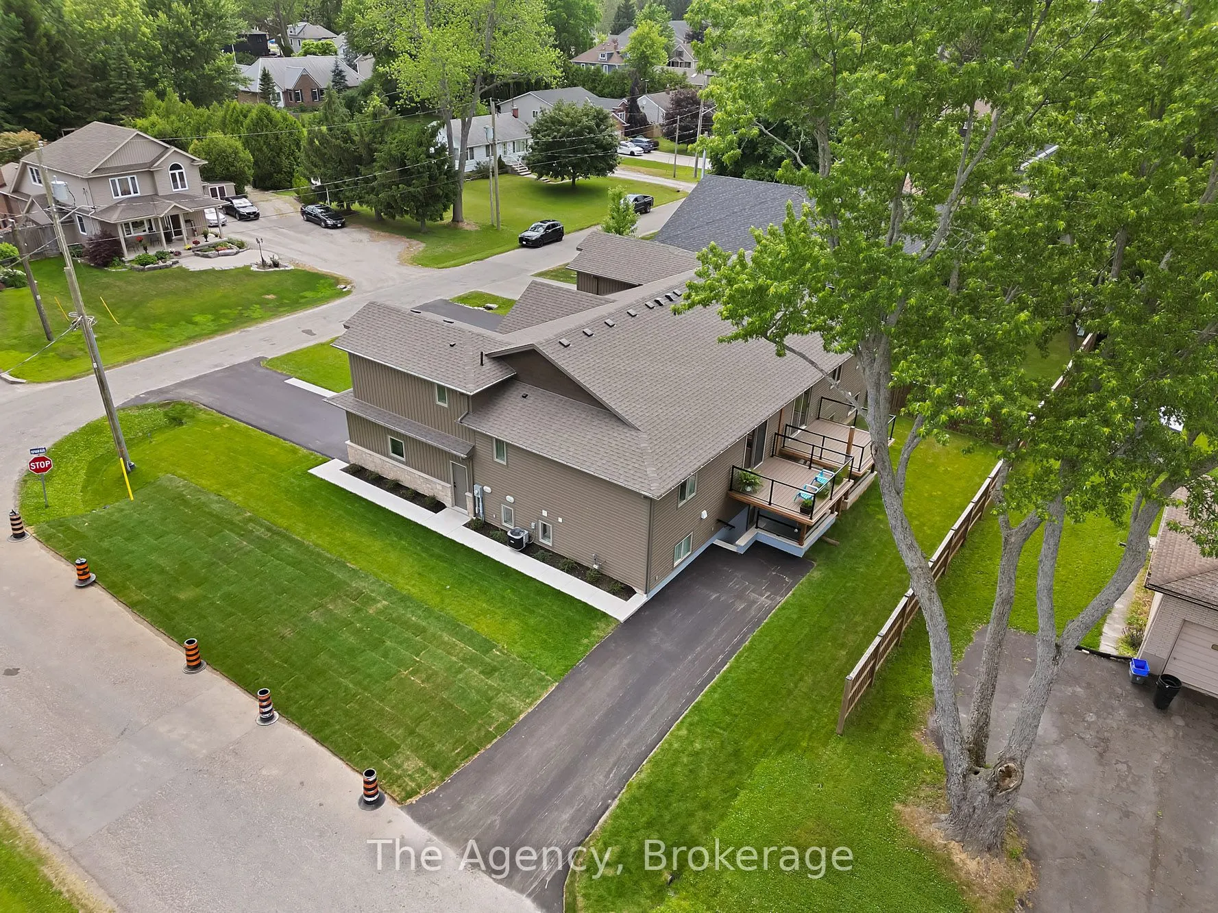 40 TOPHAM Boulevard
