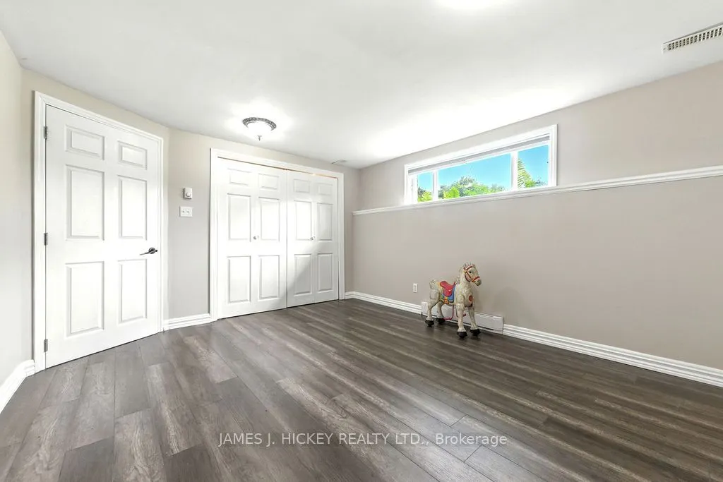 1108 Boundary Road