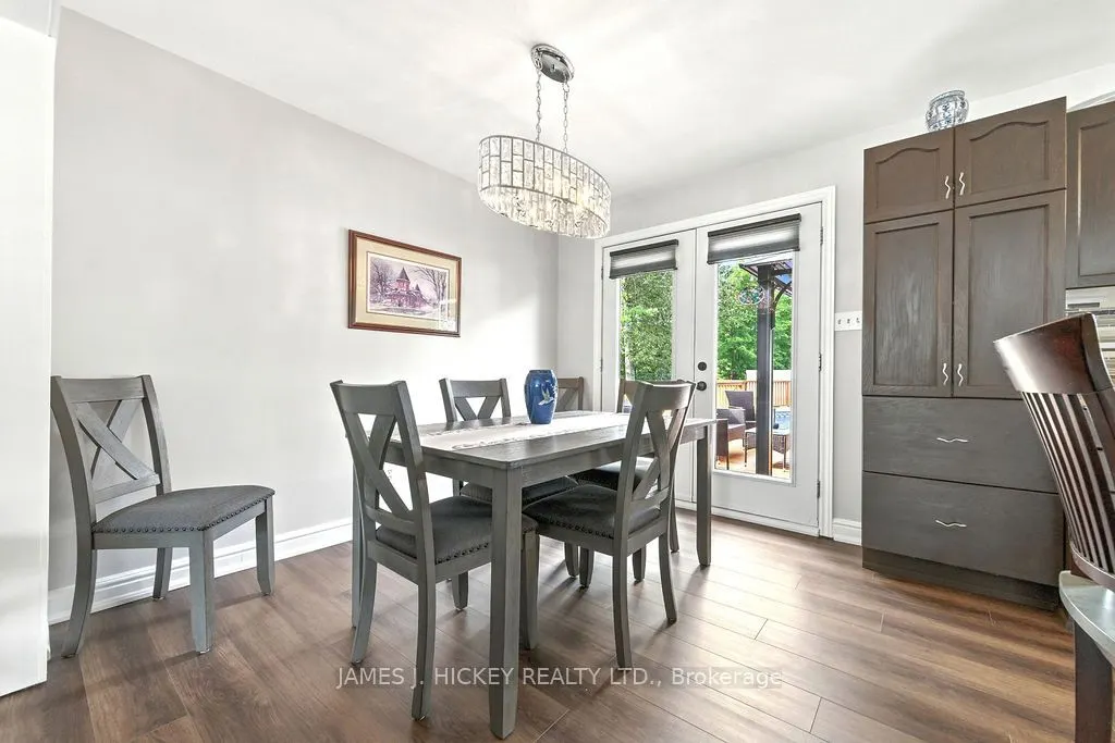 1108 Boundary Road