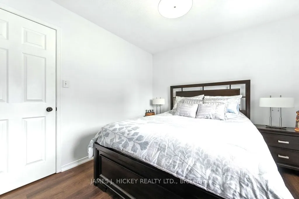 1108 Boundary Road