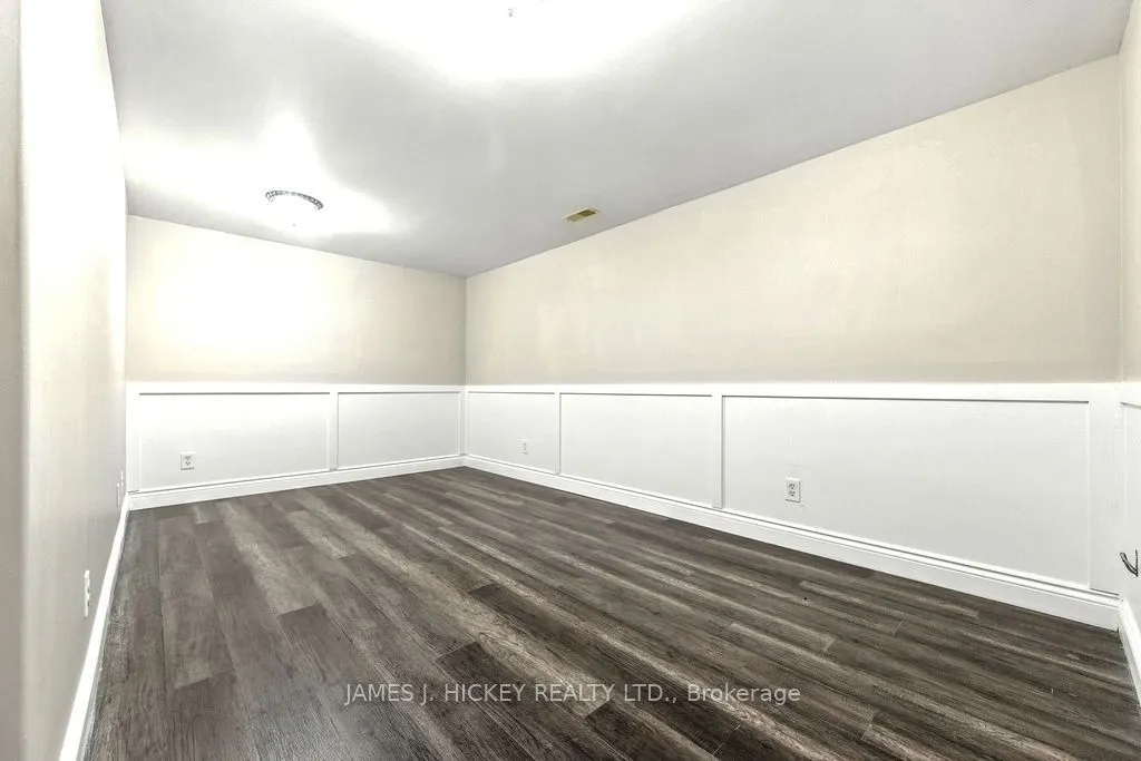1108 Boundary Road