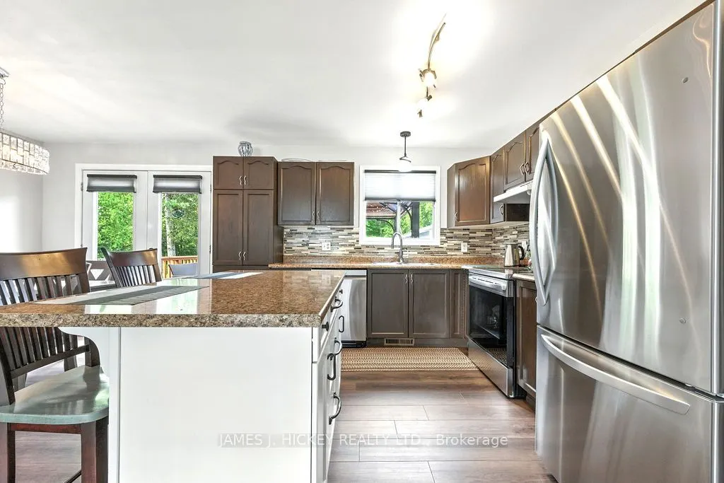 1108 Boundary Road