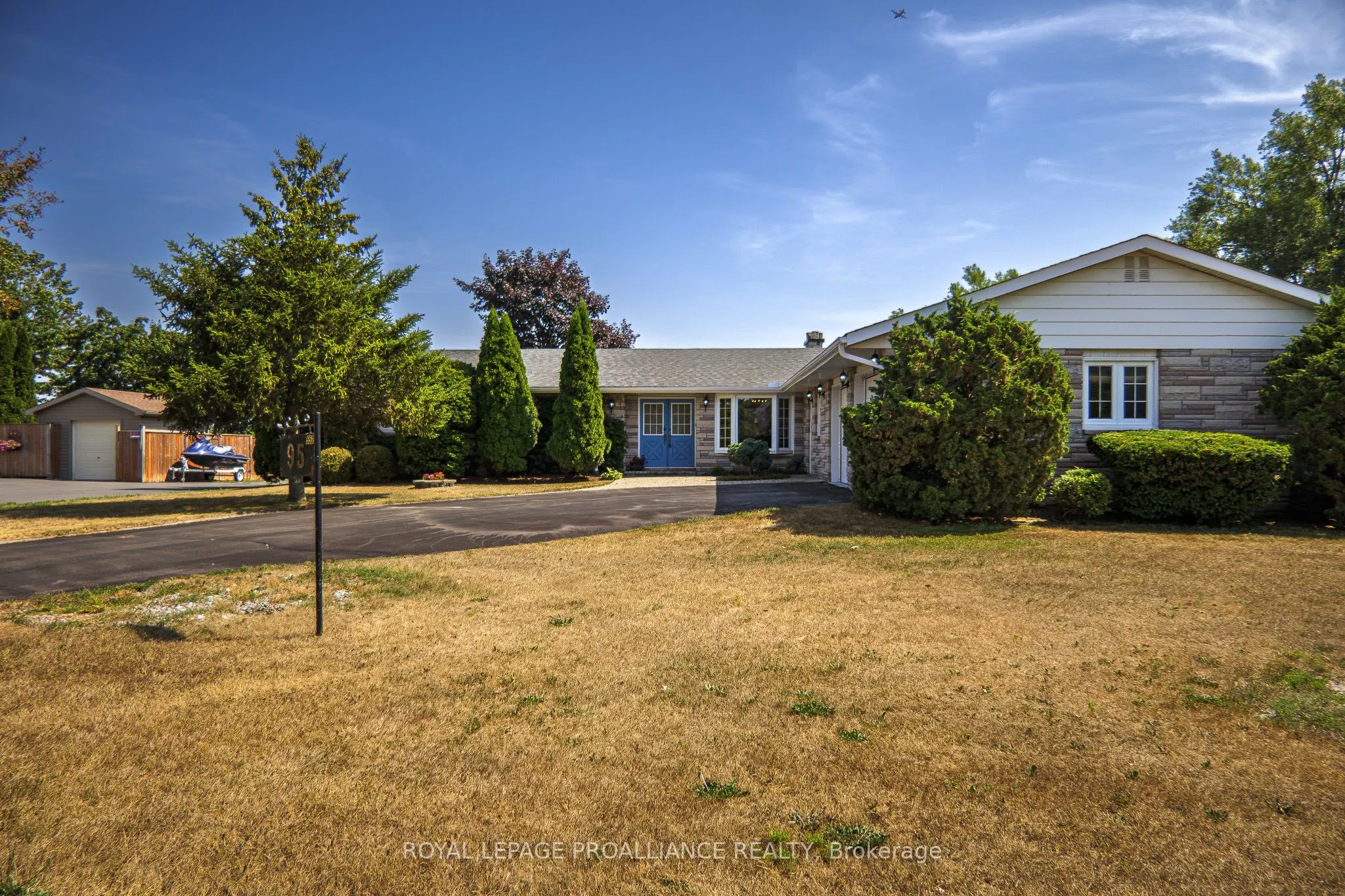 95 Baylea Drive