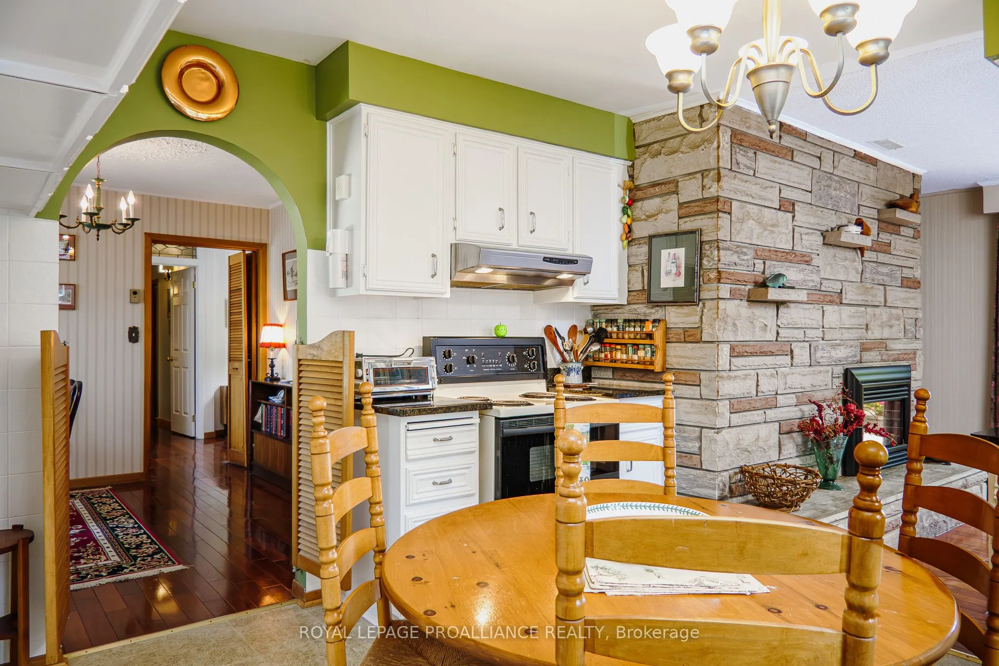 95 Baylea Drive