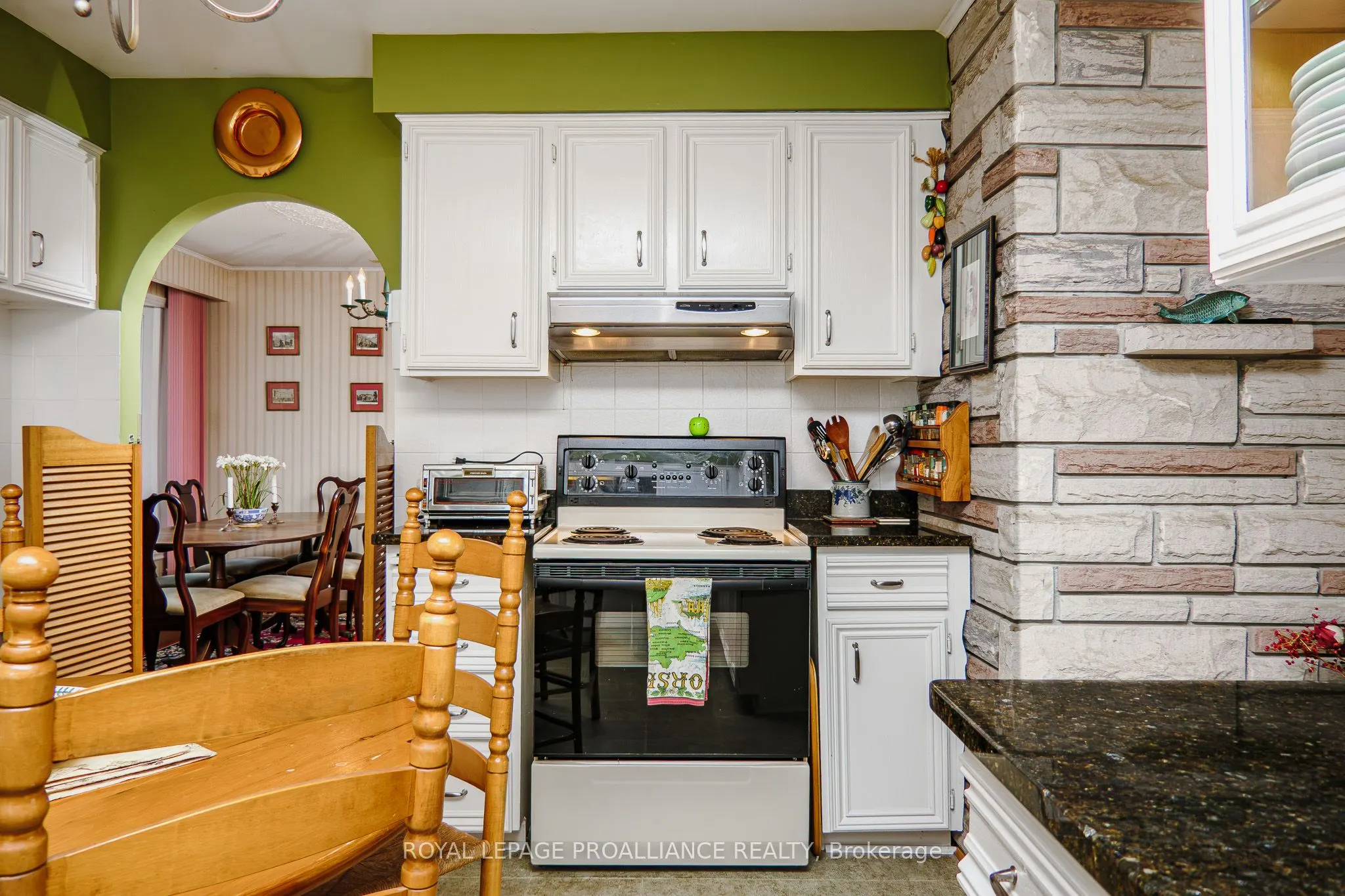 95 Baylea Drive