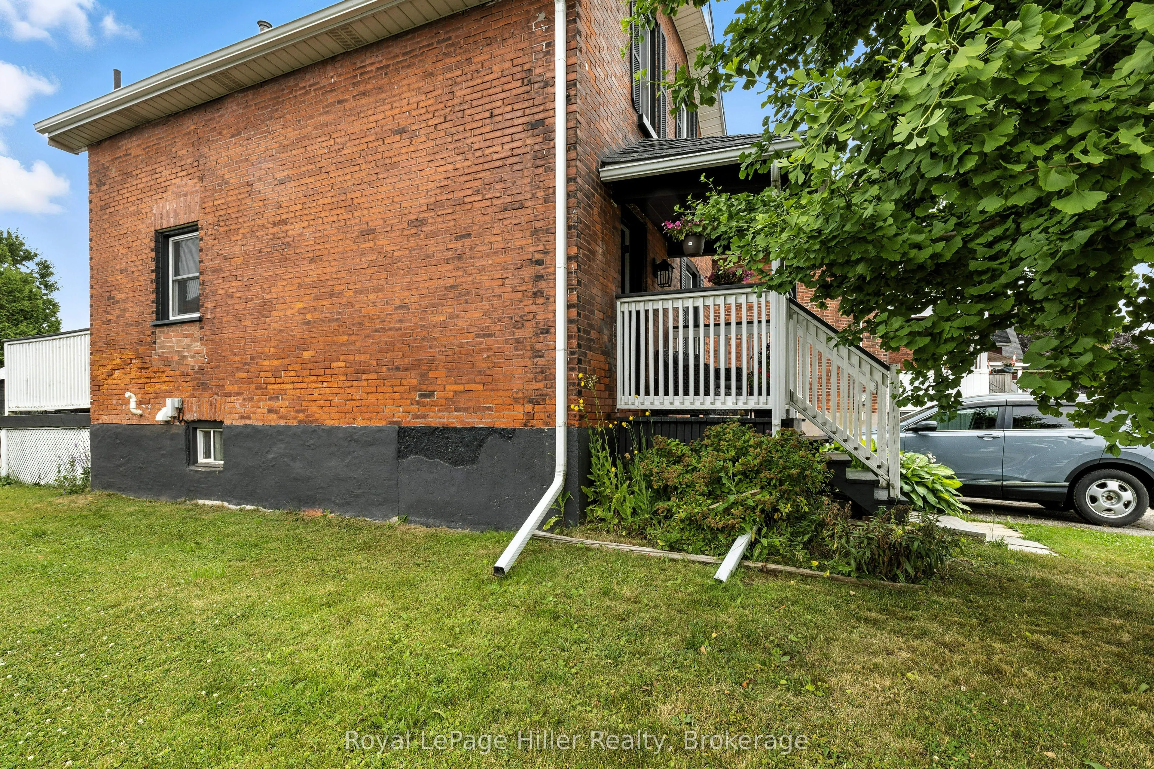 65 Guelph Street