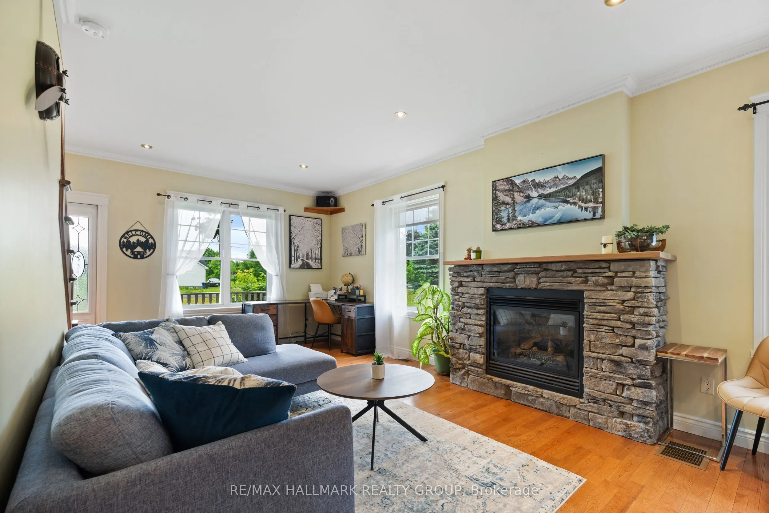 21479 Maccuaig Drive