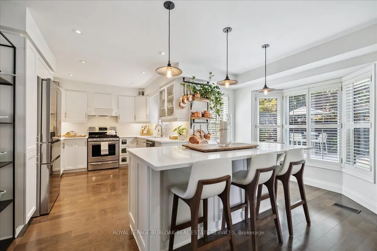 61 Niska Drive