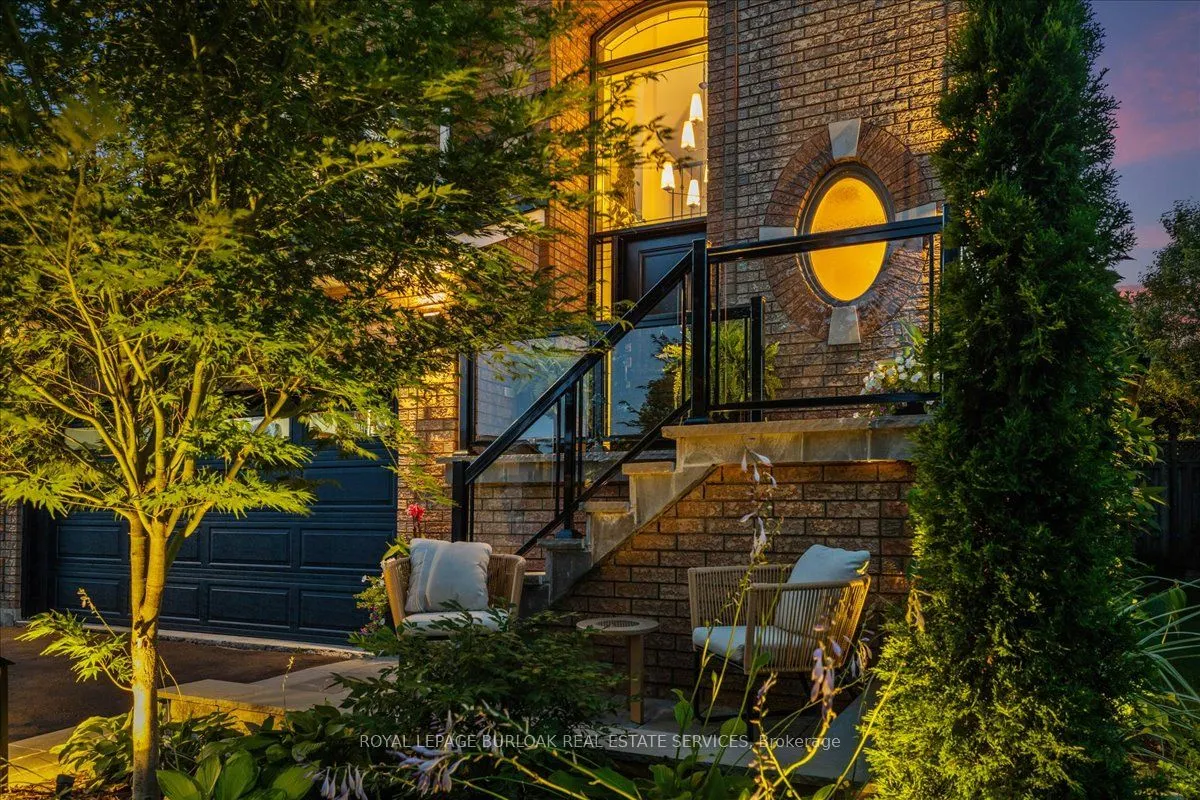 61 Niska Drive