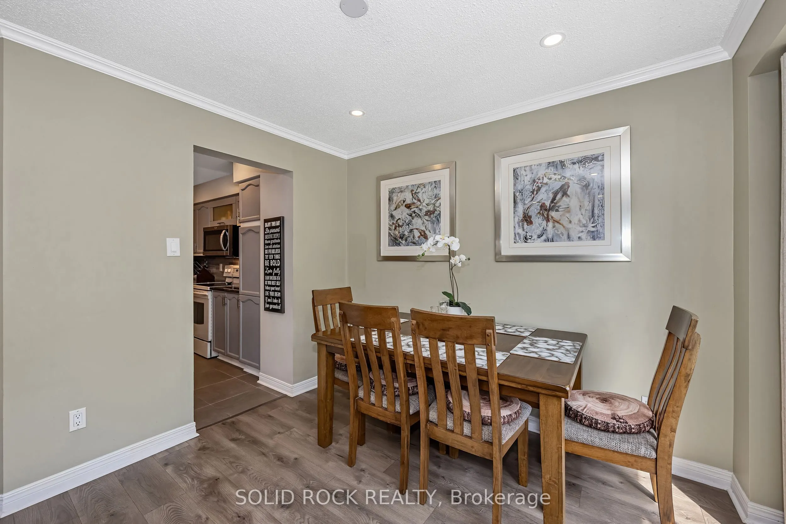 37 Grenadier Way