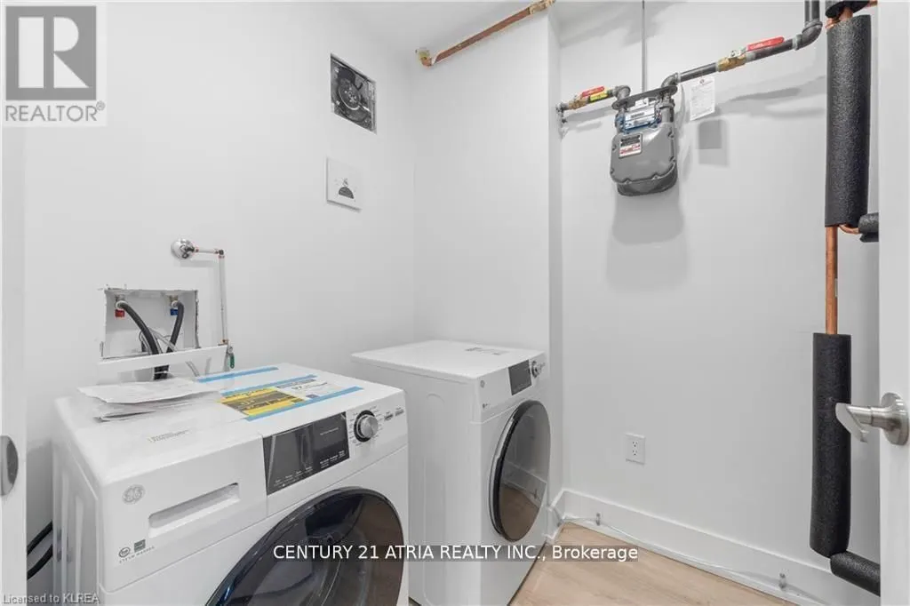 19A West Street N, #303