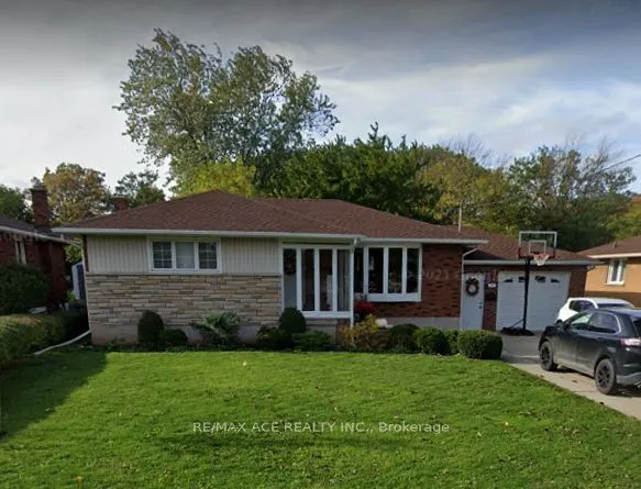 23 Woodsview Avenue