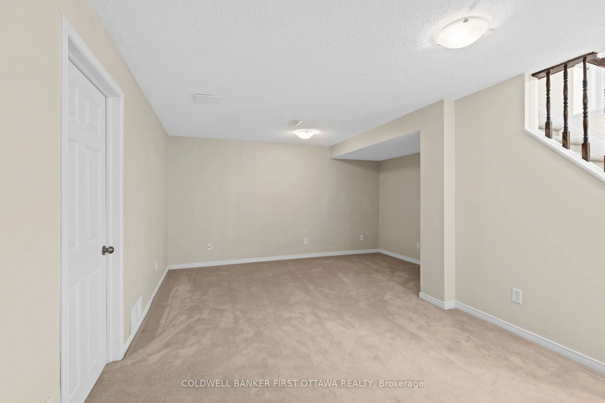 280 Applecross Crescent