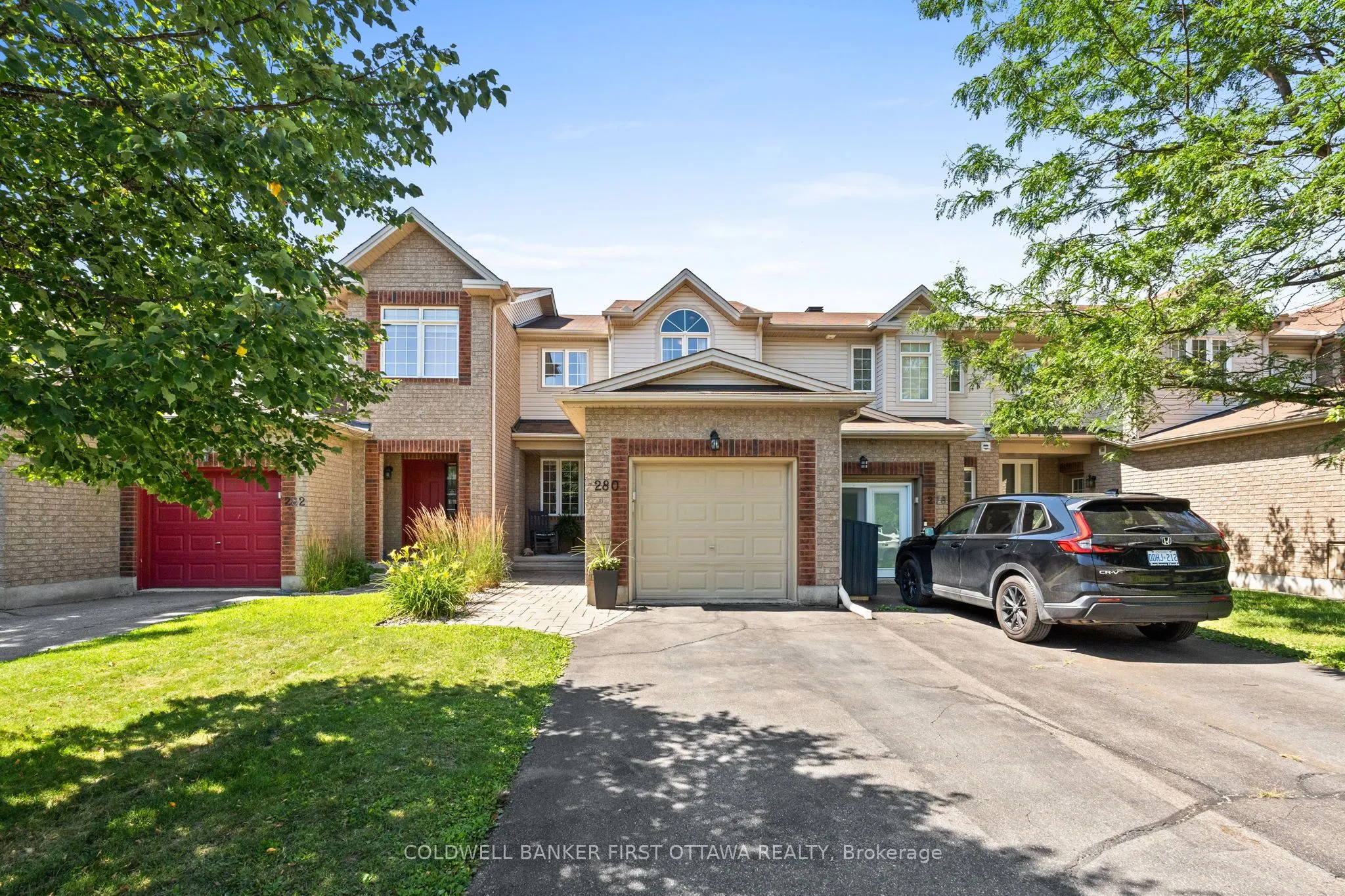 280 Applecross Crescent