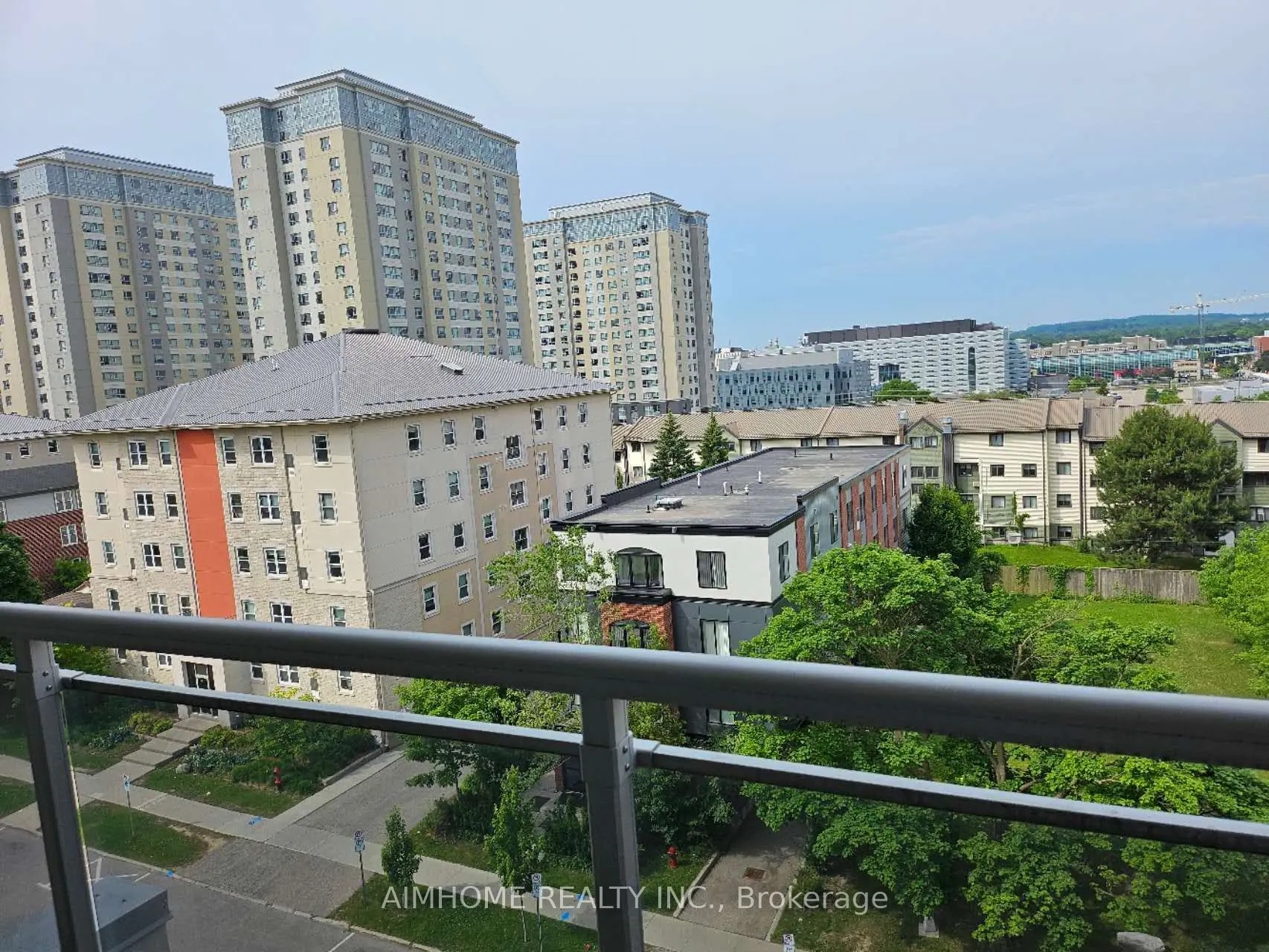 280 Lester Street E, #614
