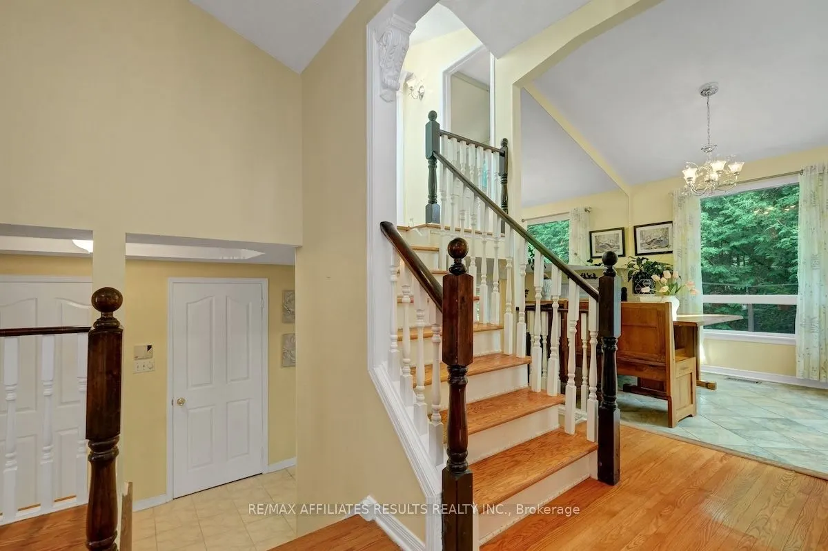2 Wedgewood Crescent