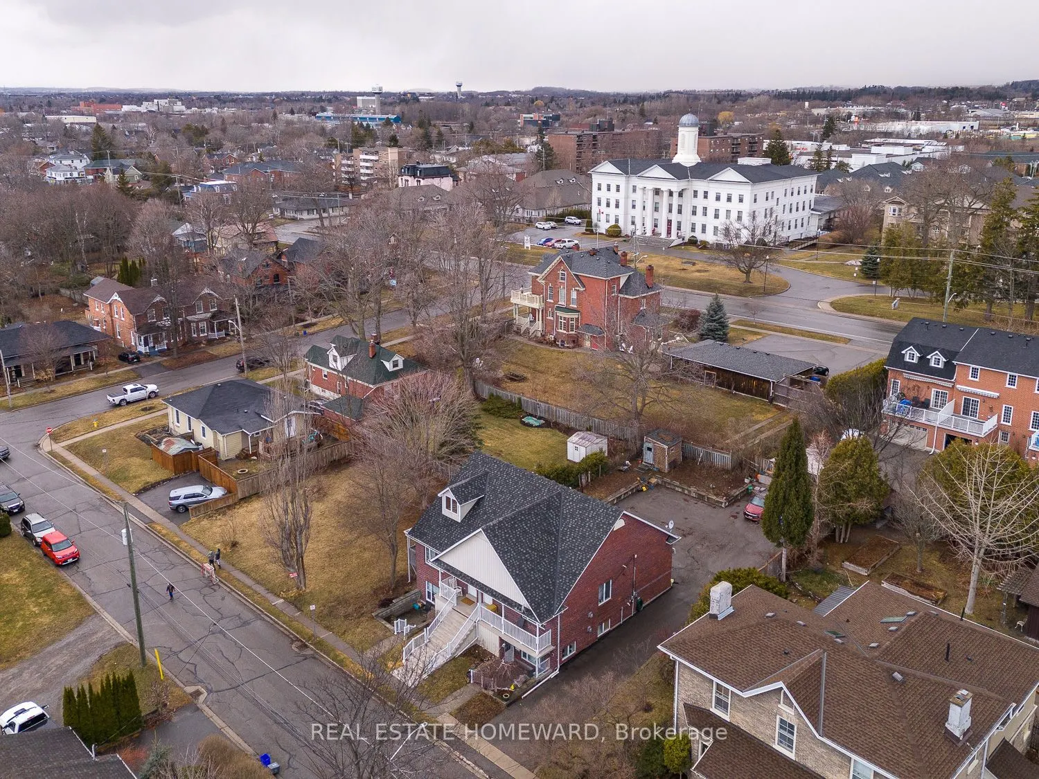 106 Anne Street, #102