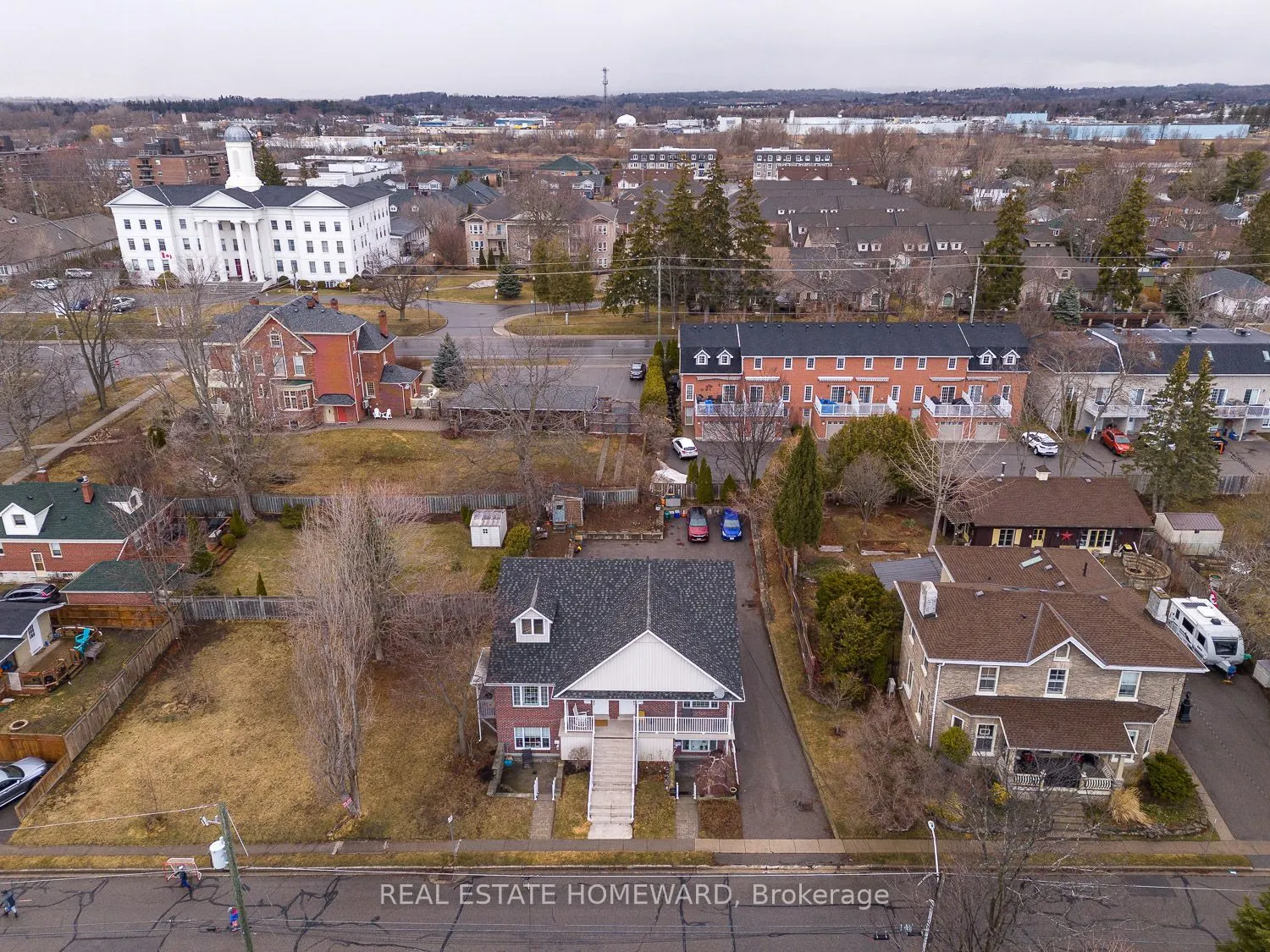 106 Anne Street, #102