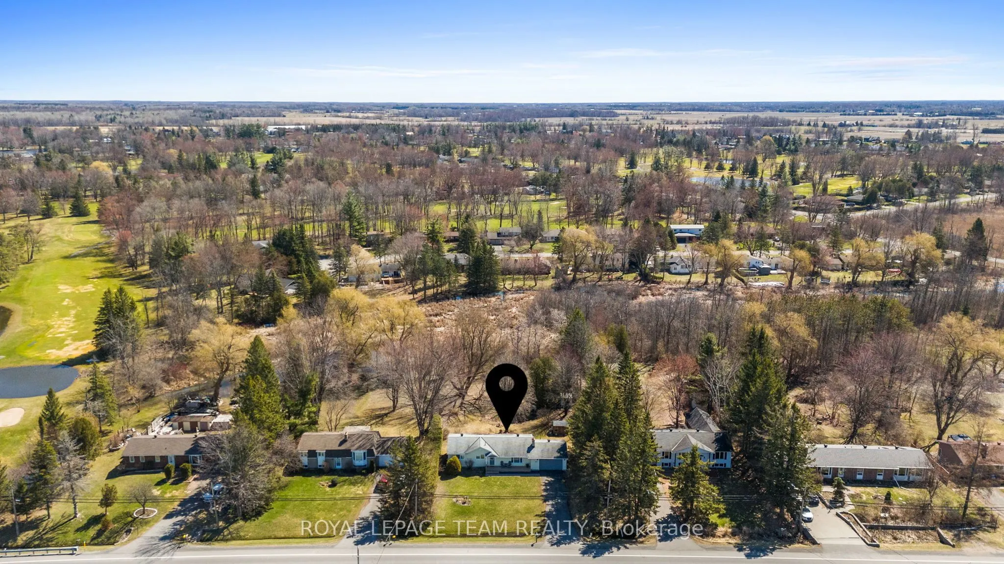 6481 Rideau Valley Drive N