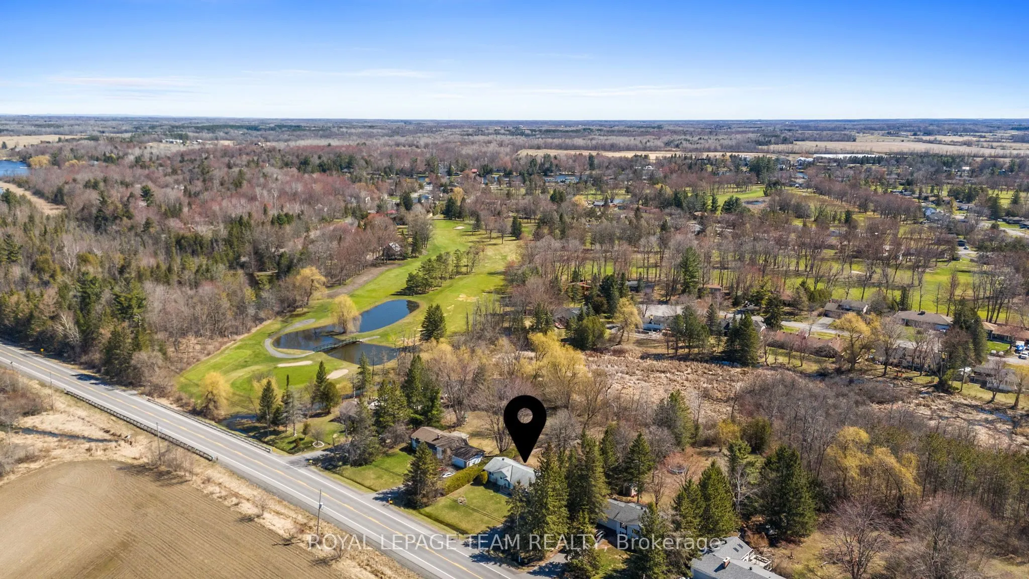 6481 Rideau Valley Drive N