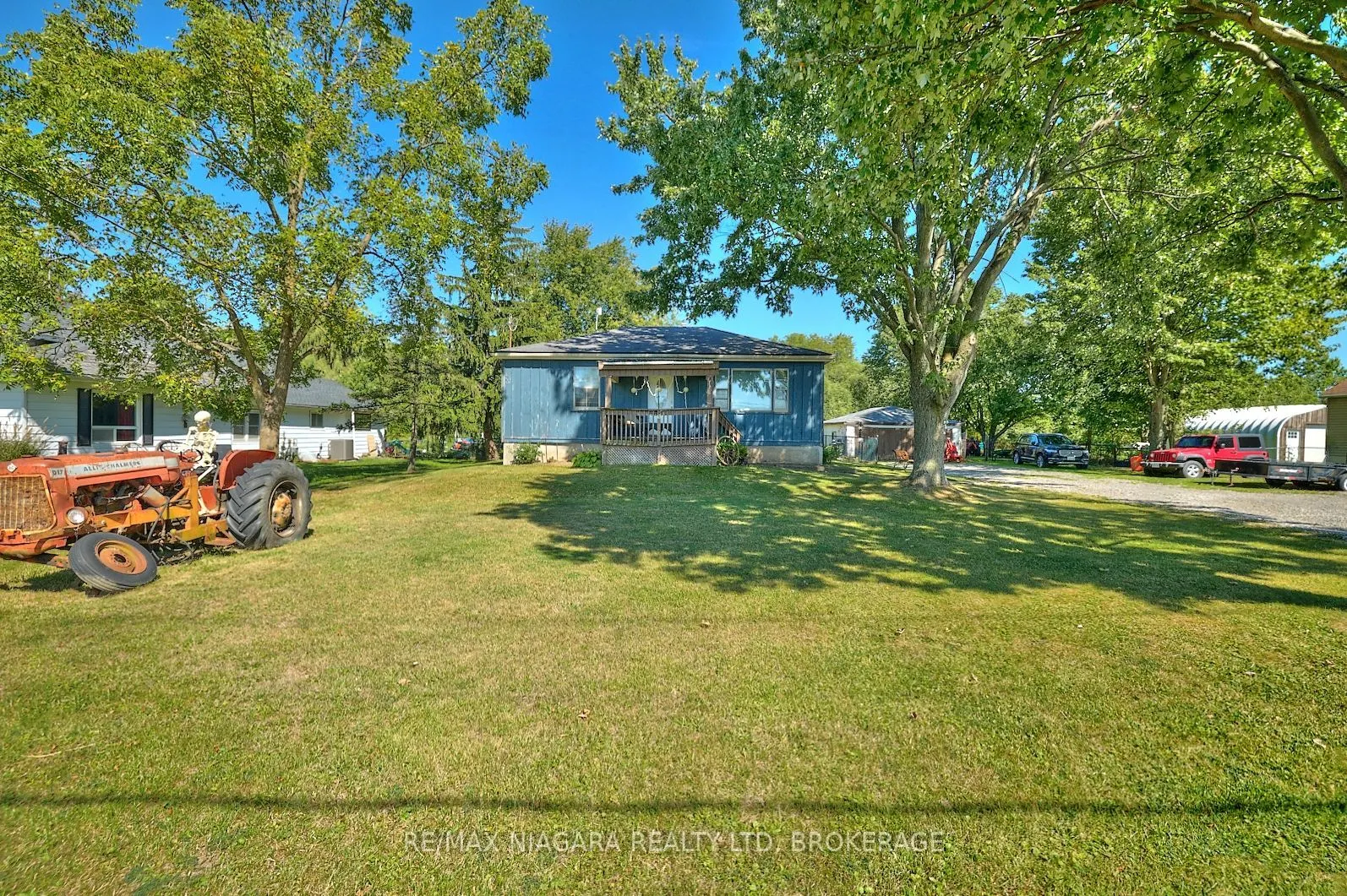 40252 FORKS Road
