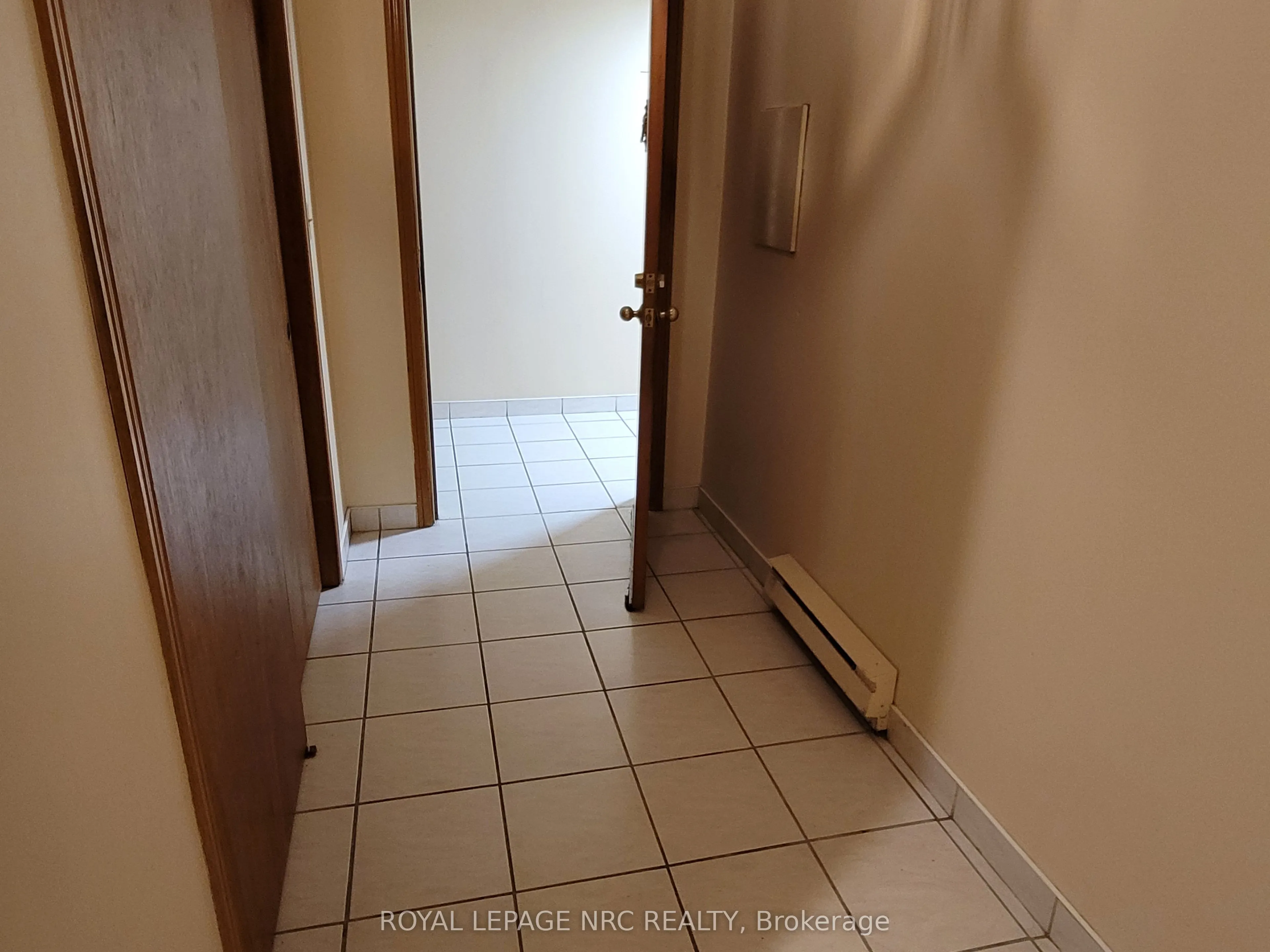 7116 MCLEOD Road, #101