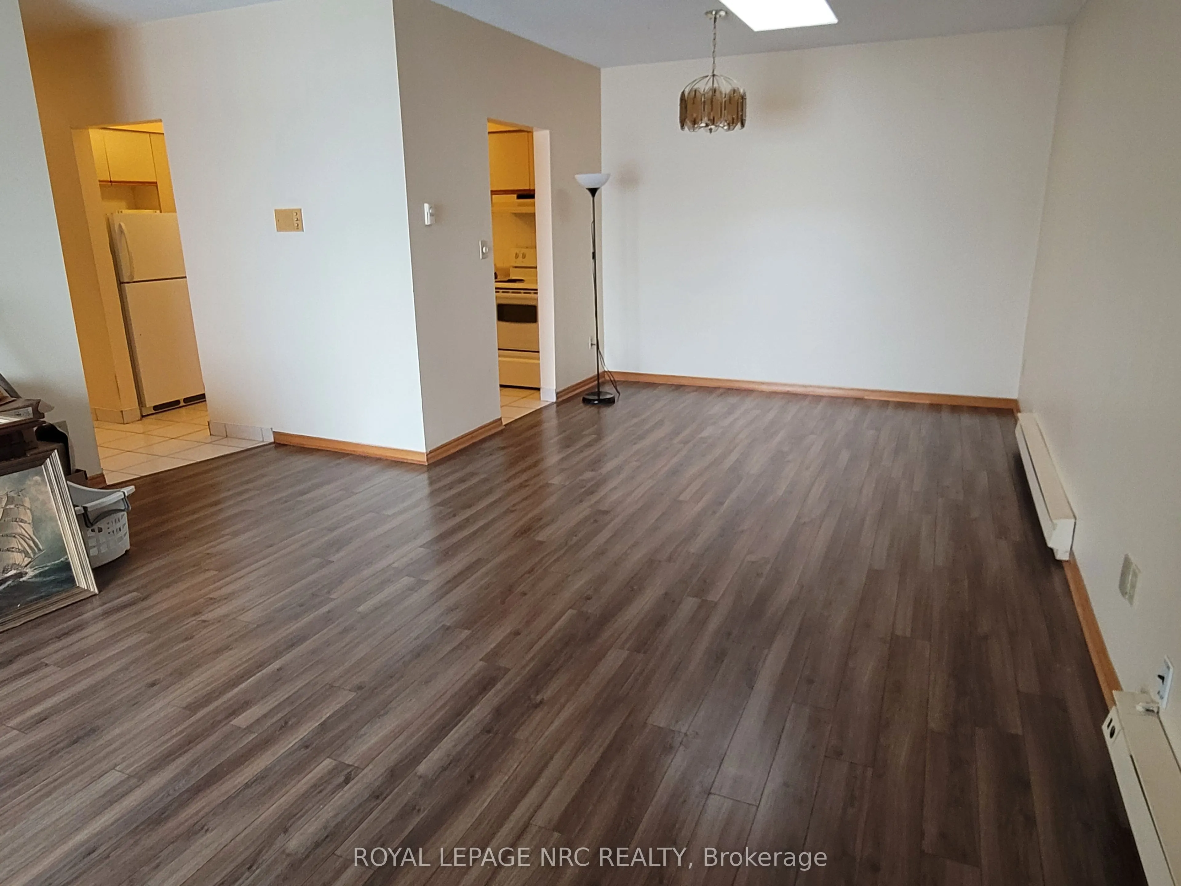 7116 MCLEOD Road, #101