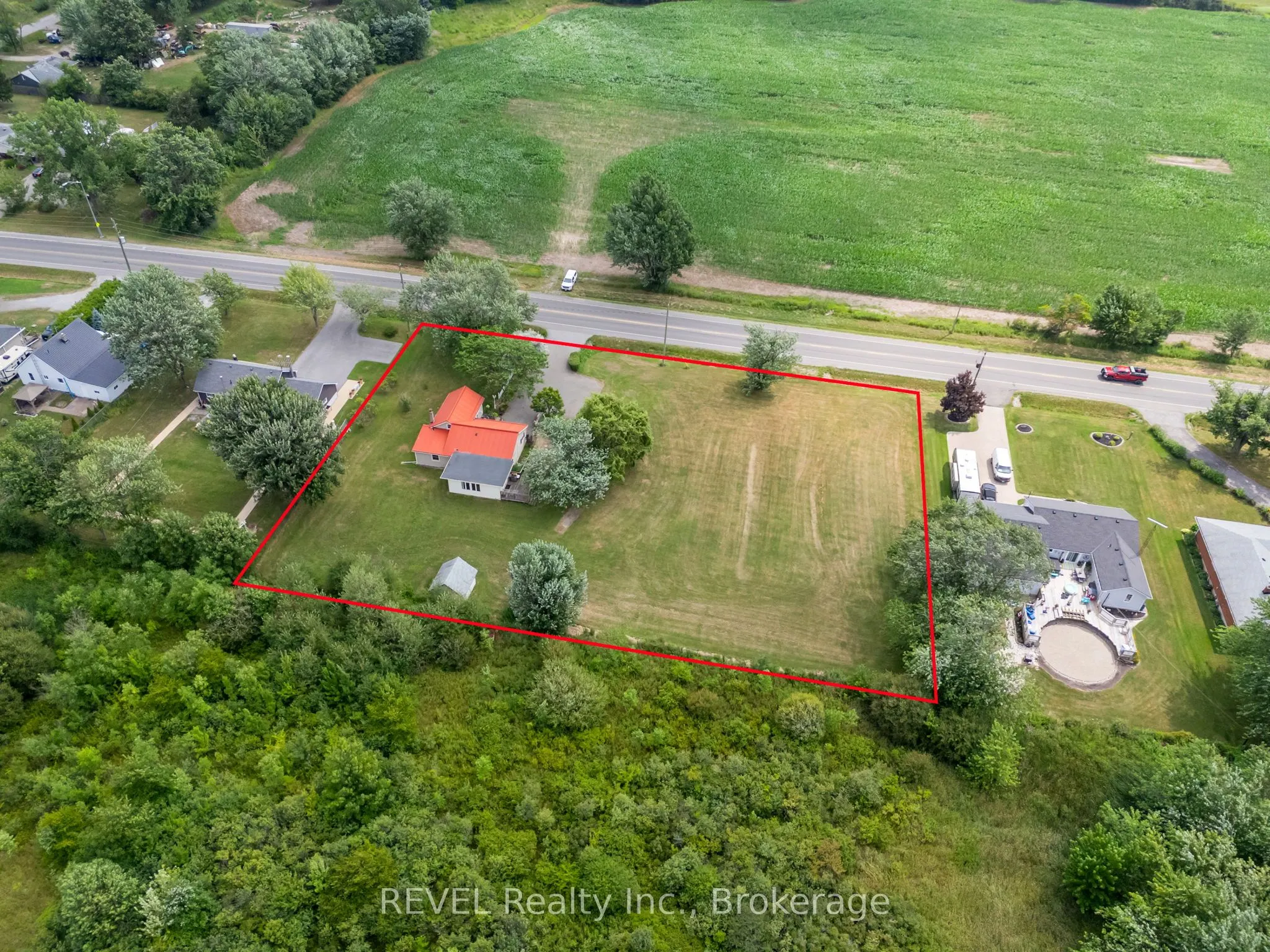 1555 Merrittville Highway