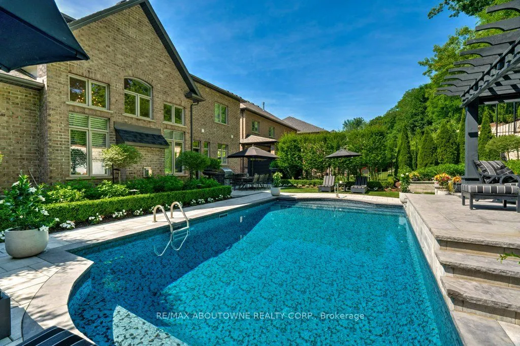 47 Legacy Lane