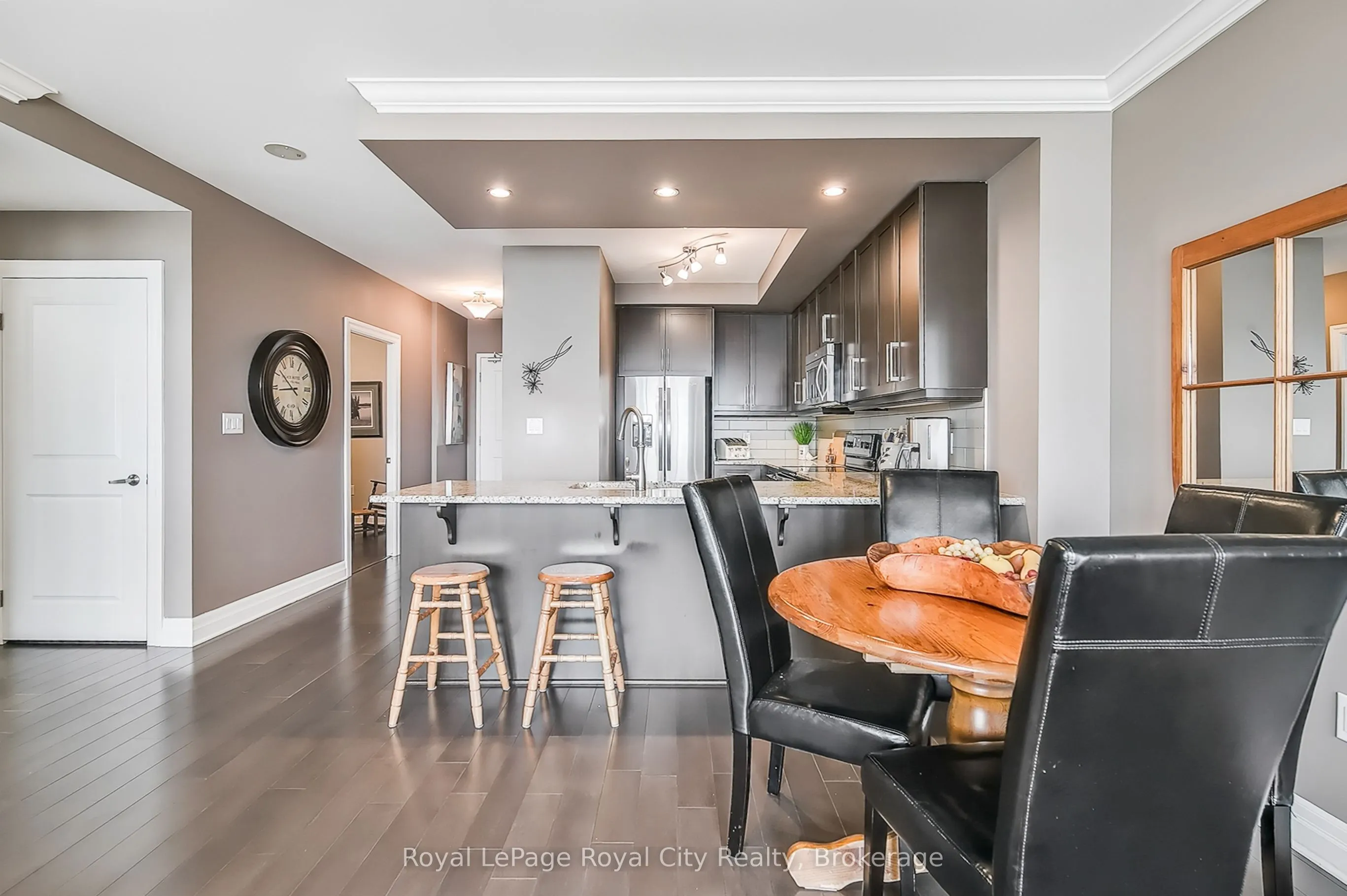 160 Macdonell Street, #1005