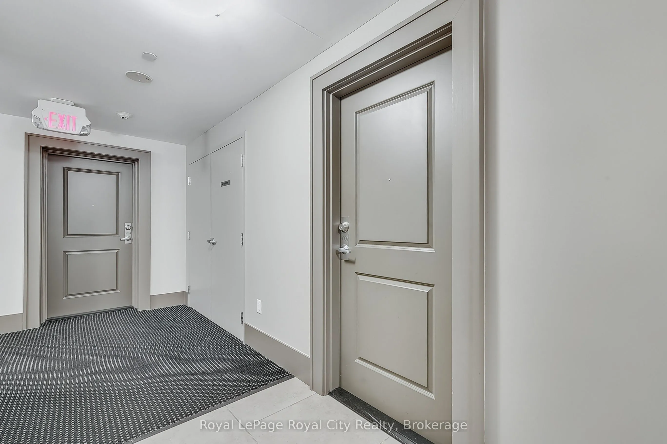 160 Macdonell Street, #1005