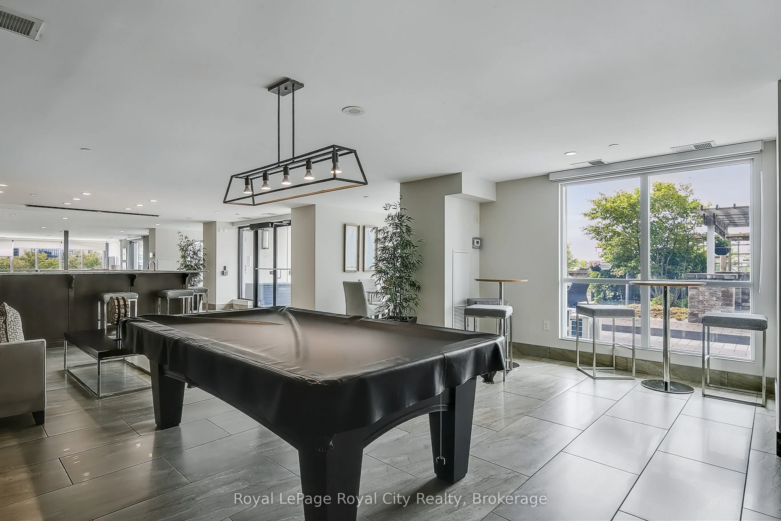160 Macdonell Street, #1005