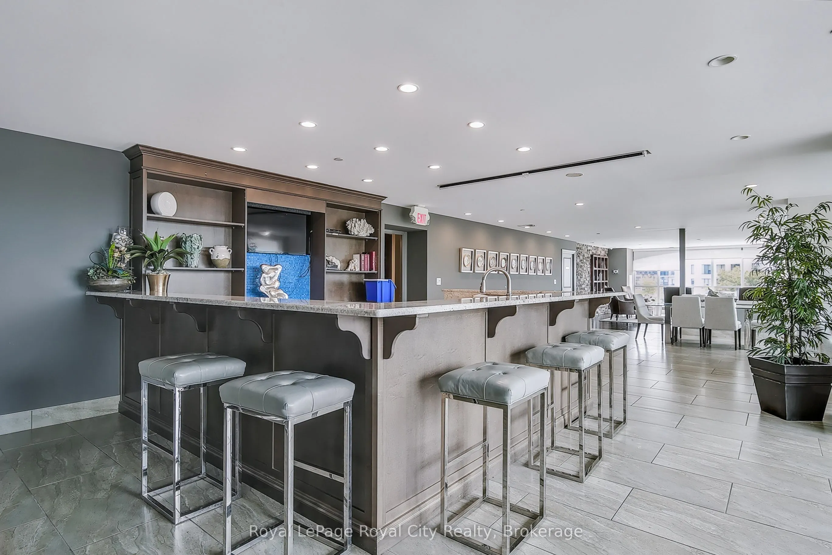 160 Macdonell Street, #1005
