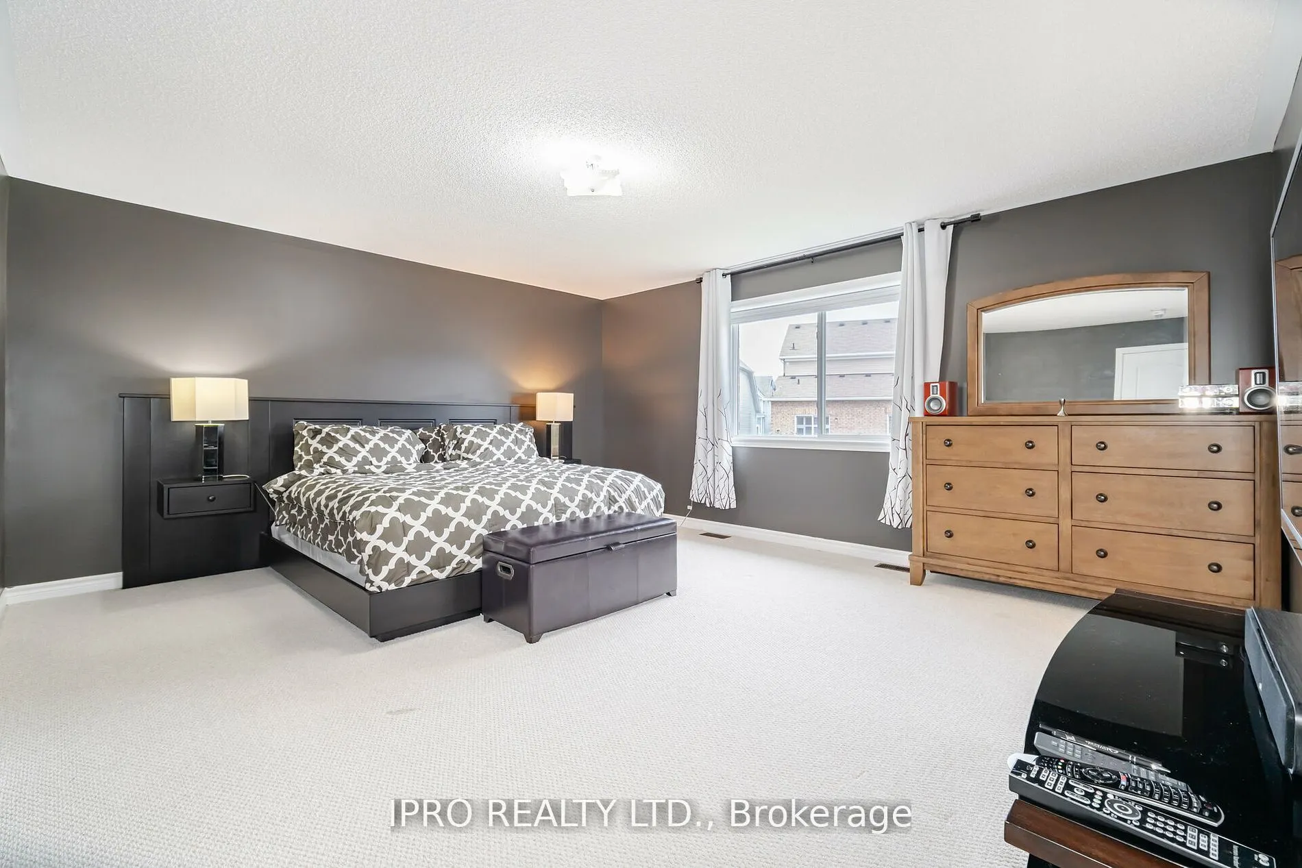 206 Irwin Street, #Main/2nd Flr
