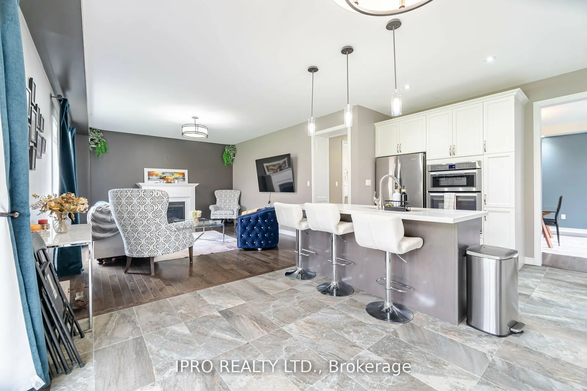 206 Irwin Street, #Main/2nd Flr