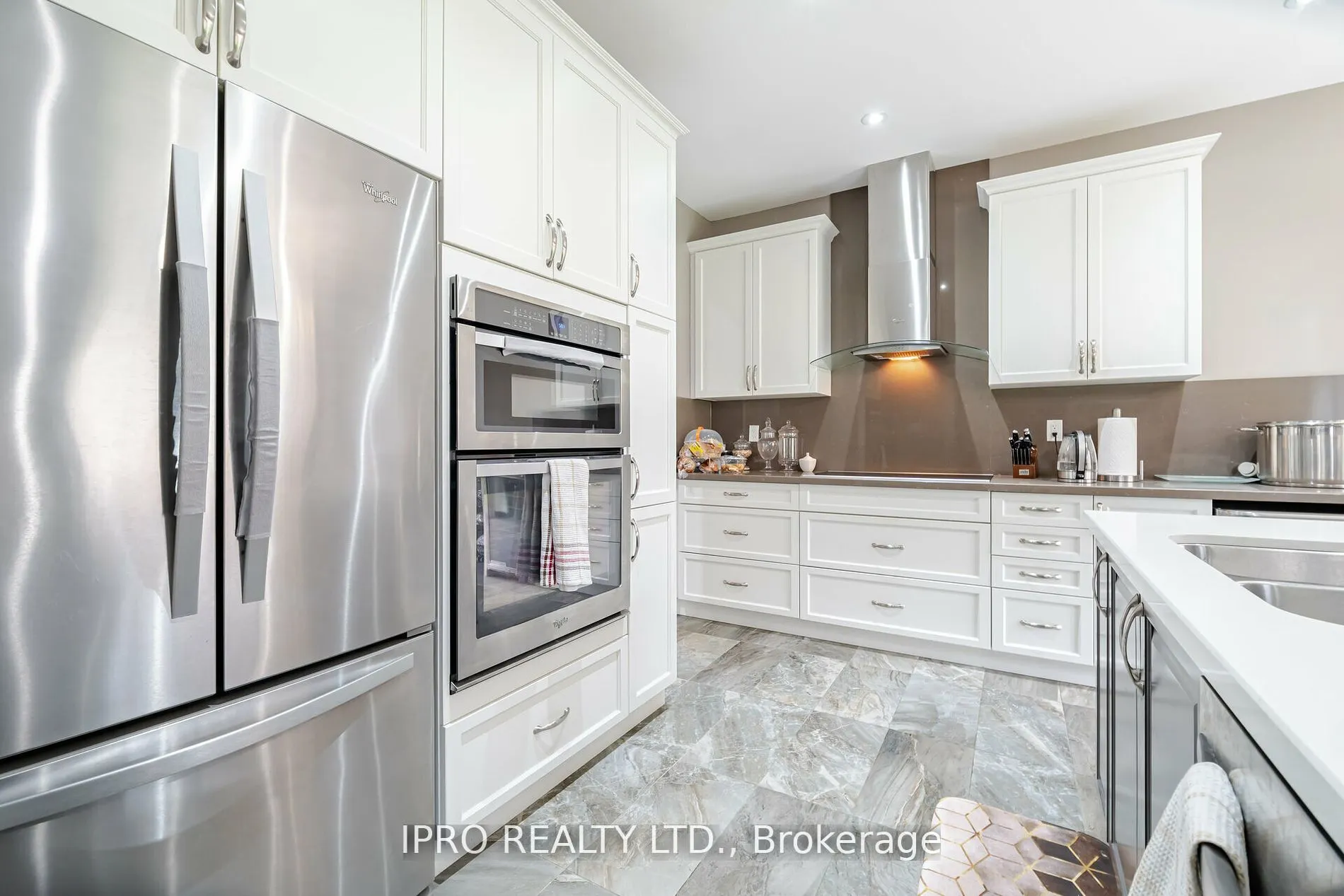 206 Irwin Street, #Main/2nd Flr
