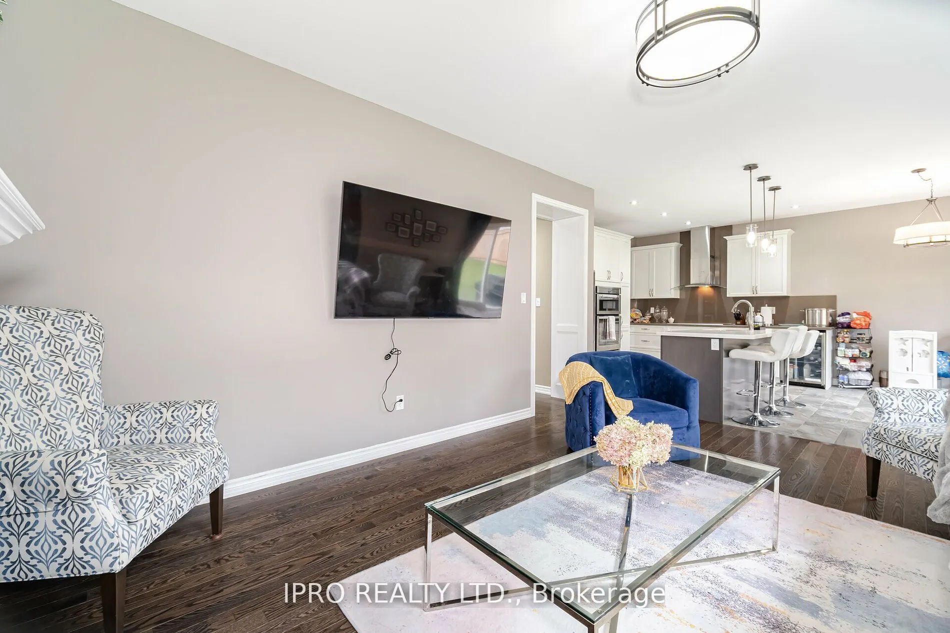 206 Irwin Street, #Main/2nd Flr
